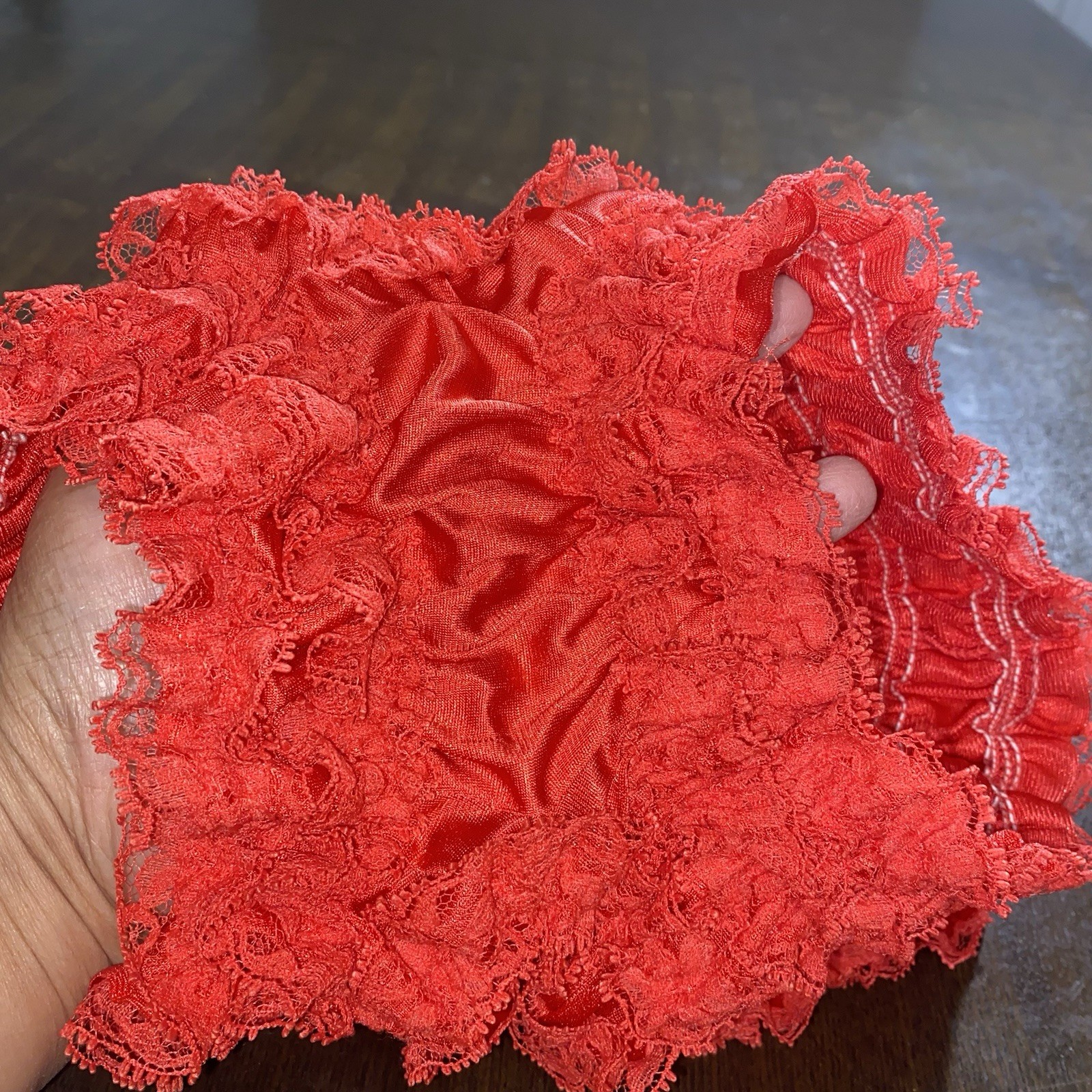 Vtg Malco Modes Red Ruffled Lace Cotton Pettipants Bloomers Panties EUC Medium