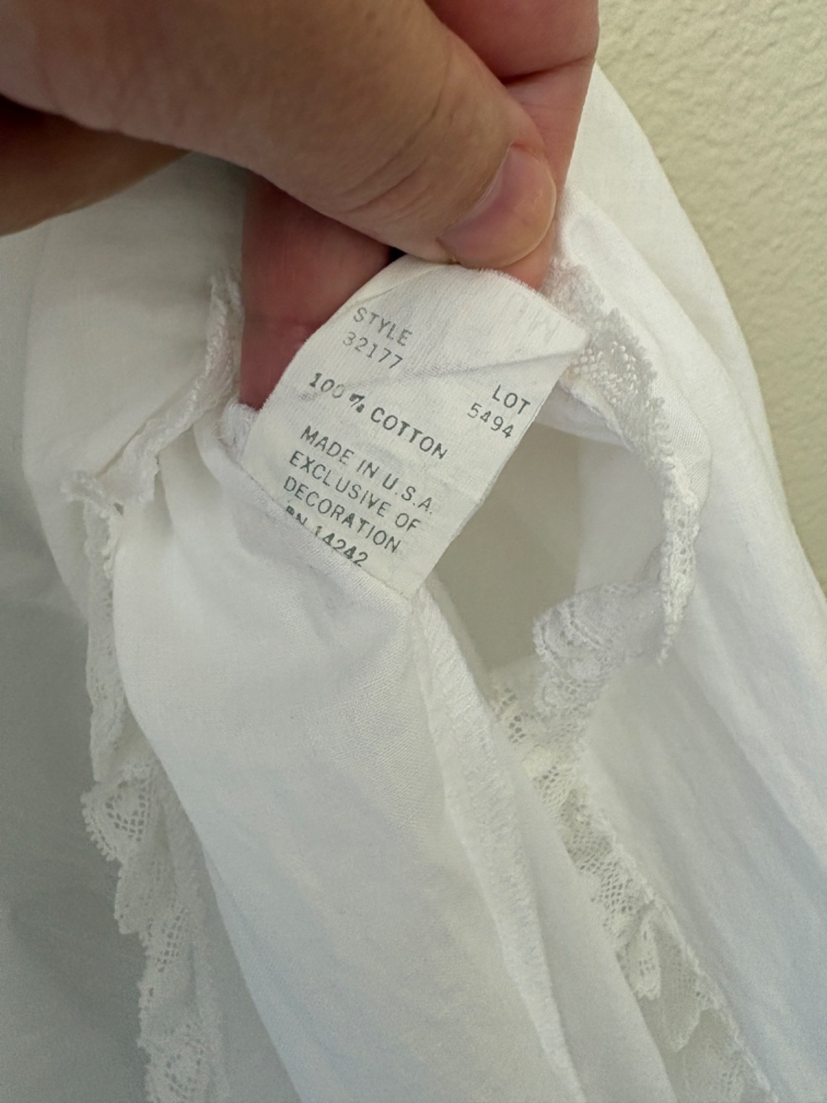 Vintage 90s Christian Dior Neiman Marcus White Cotton Lace Trim Nightgown M USA