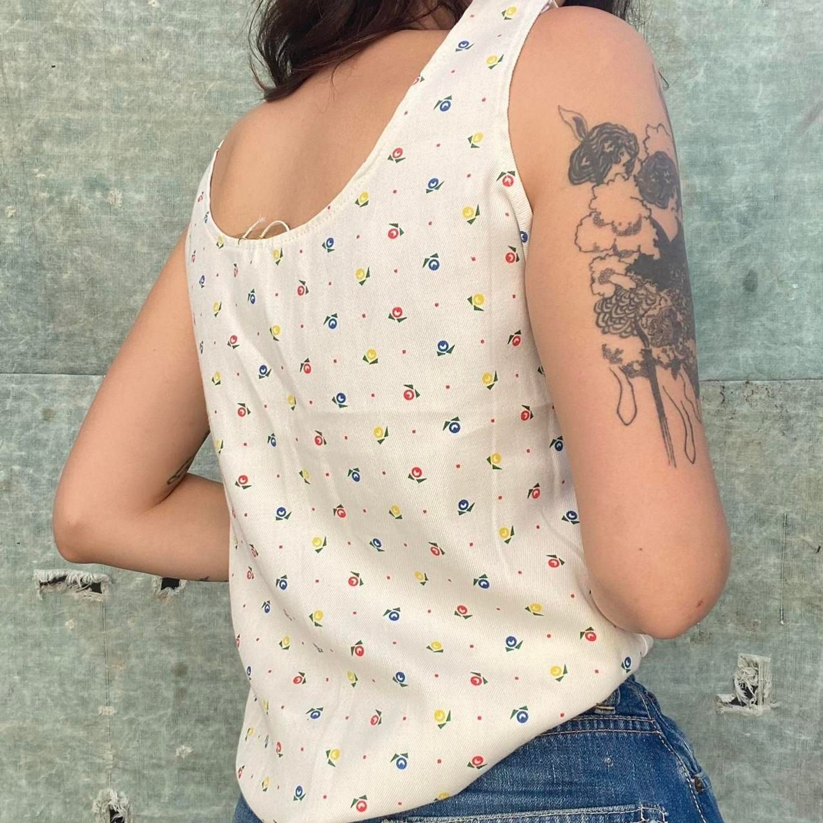 1970s cotton polyester blend floral white tank top