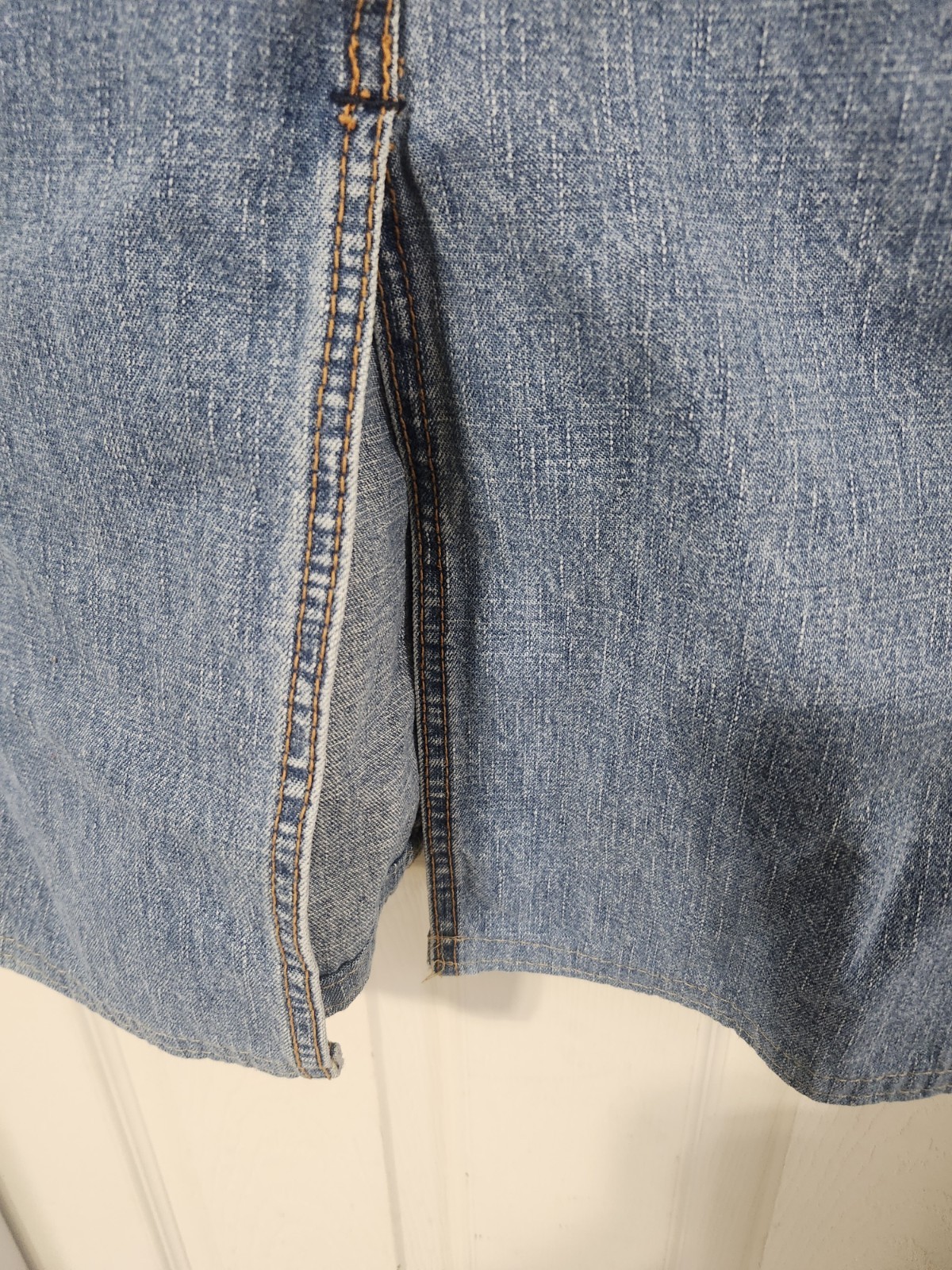 Vintage Denim Skirt With Split In Back unionbay Juniors Size 15 Y2K classic