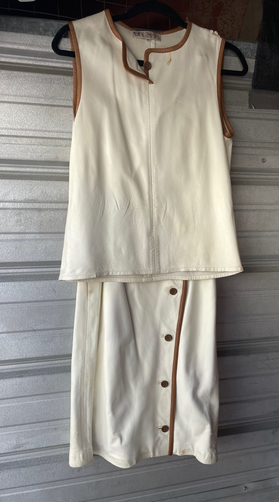 Vintage 70&rsquo;s Genuine Gucci Leather Vest Top & Skirt Set Women&rsquo;s 40 FLAWS AS IS
