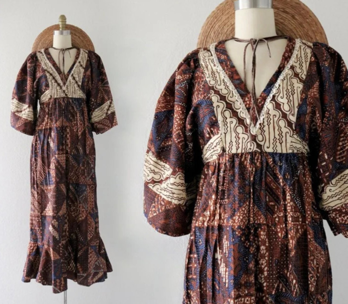 70s Young Innocent by Arpeja Batik Prairie Boho Dress Bell Sleeves – Sz X Small