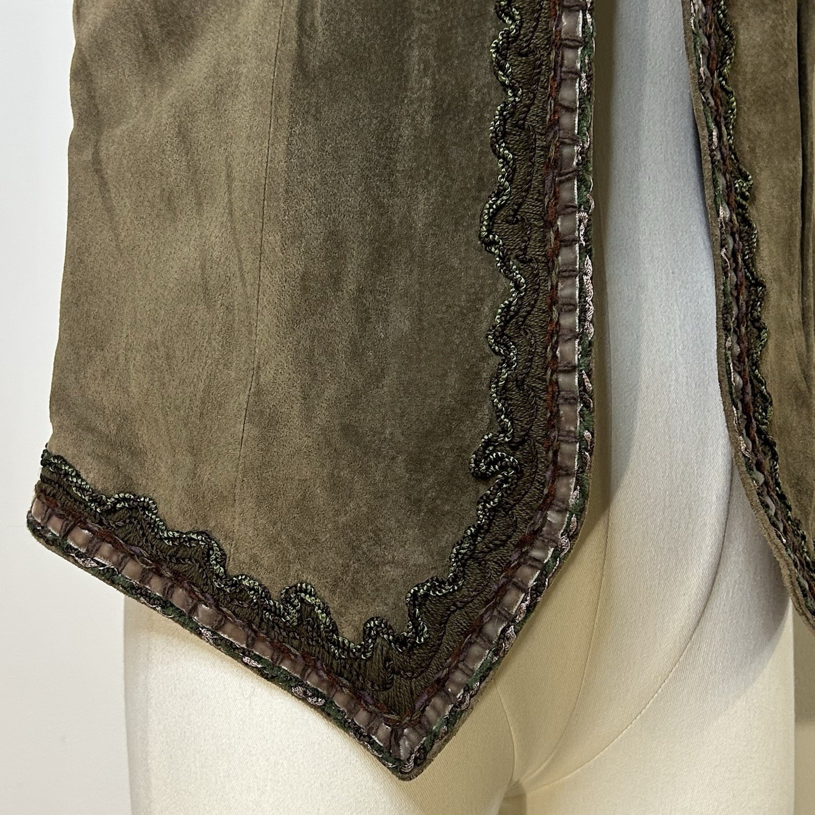 90s Emanuel Ungaro Suede Vest Fairycore Hippie Grunge 38 Inch Bust