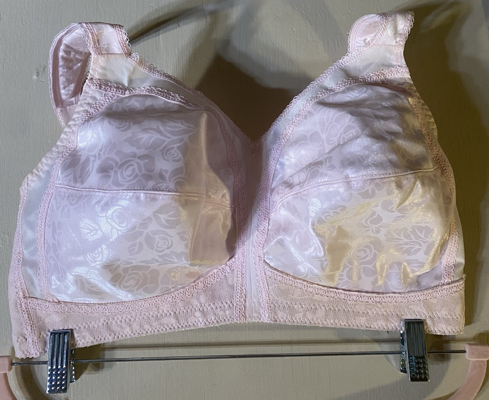 Playtex 18 Hour Vintage Rose Water Bra Size 40DD 4693 Women&rsquo;s