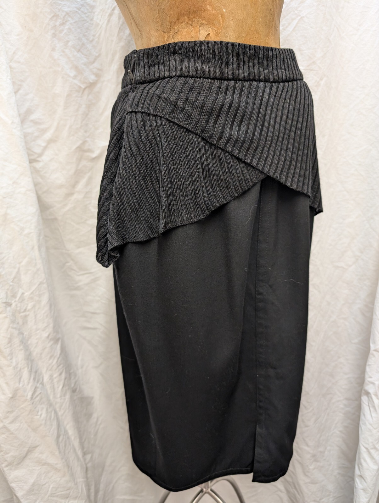 Vintage Black Draped Viscose Textured Skirt by Gianni Versace Size M