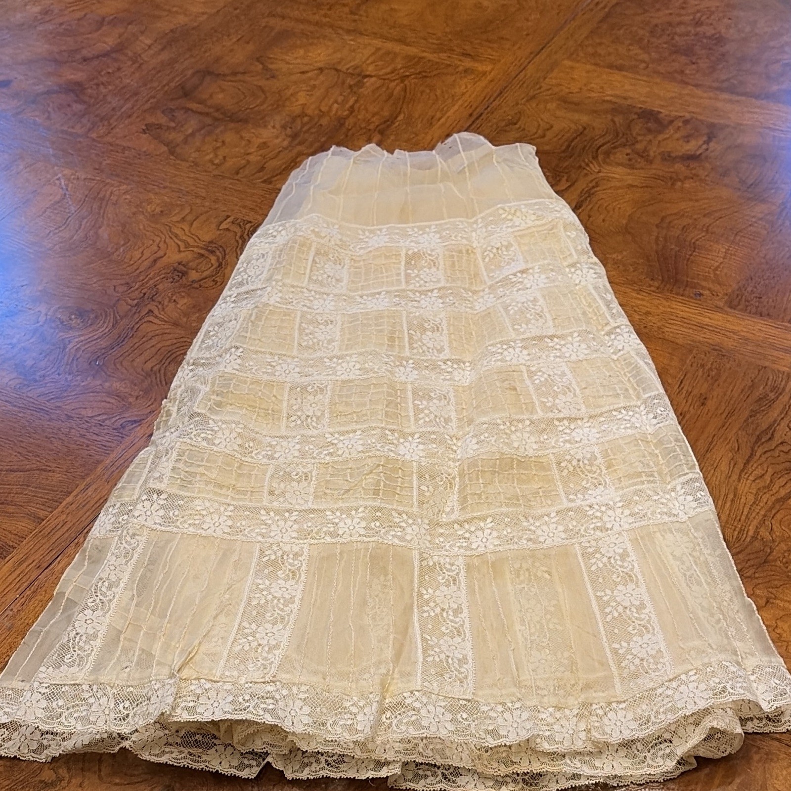 Vintage Silk Sheer Lace Petticoat Slip Skirt Layered Lace Trim Ivory/Material