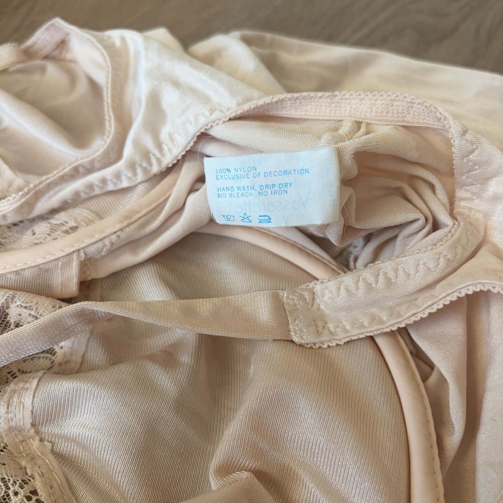 Vintage Vassarette Full Slip With Underwire Bra Nightgown Size 36 D Lace Cream