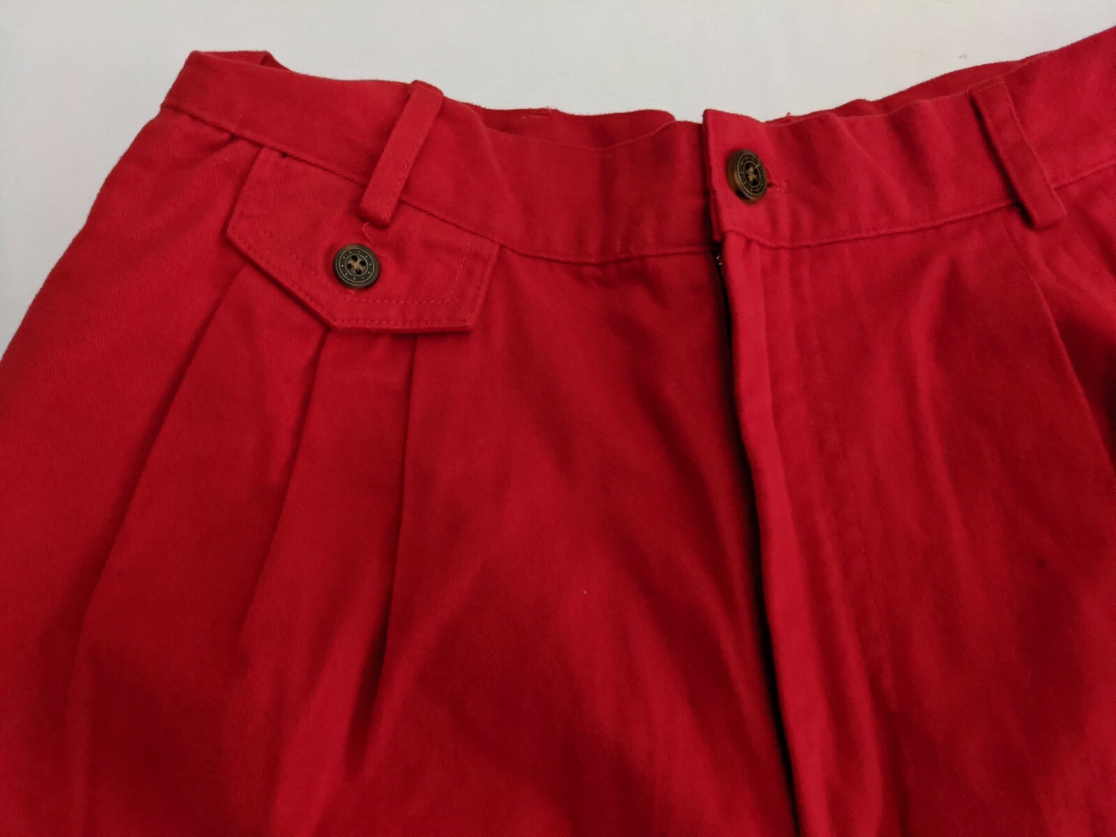 Rafaella Vintage Highwaisted Women&rsquo;s Size 10 Solid Red Pleated Short&rsquo;s BNWT