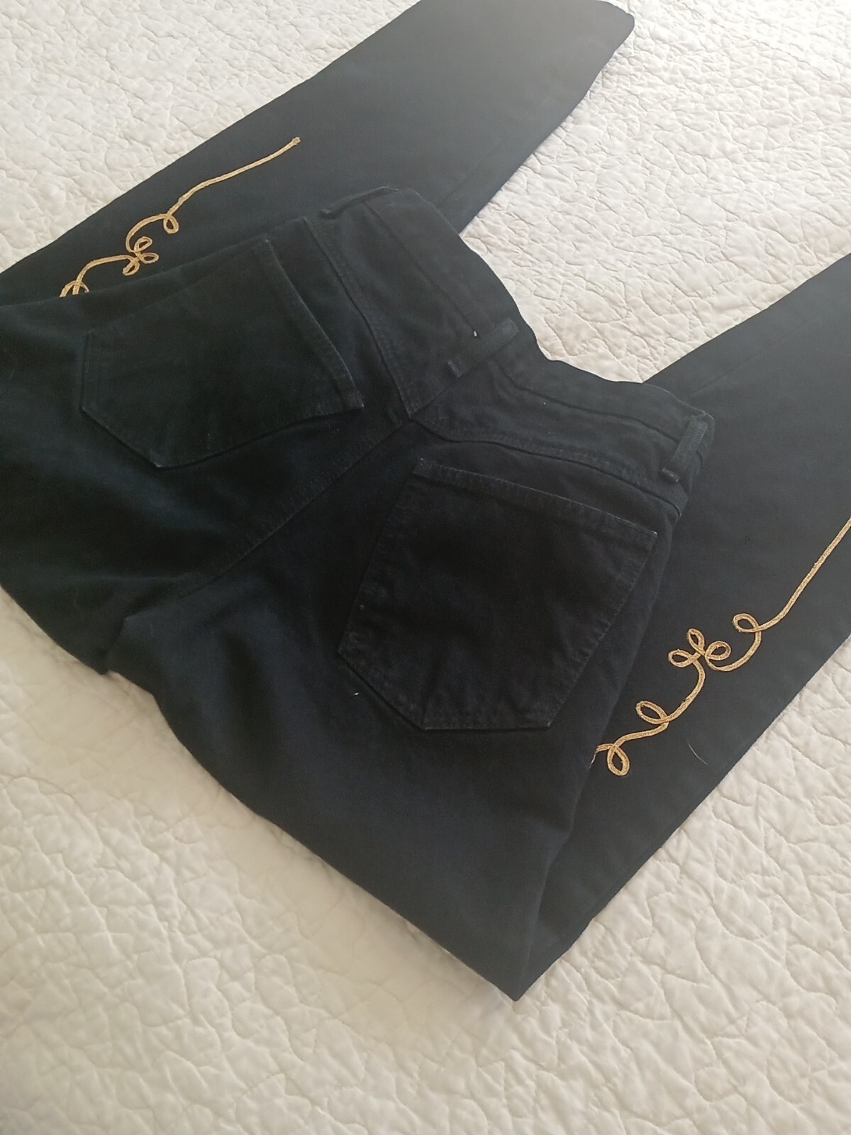 Sz 7 Vintage IOU Basic Blues Womens Black Denim High Waist Mom Jeans Gold Trim