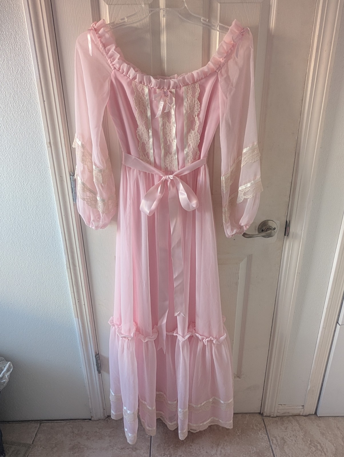 Vintage Lorrie Deb San Francisco Pink Princess Dress- 1970&rsquo;s- Great Condition