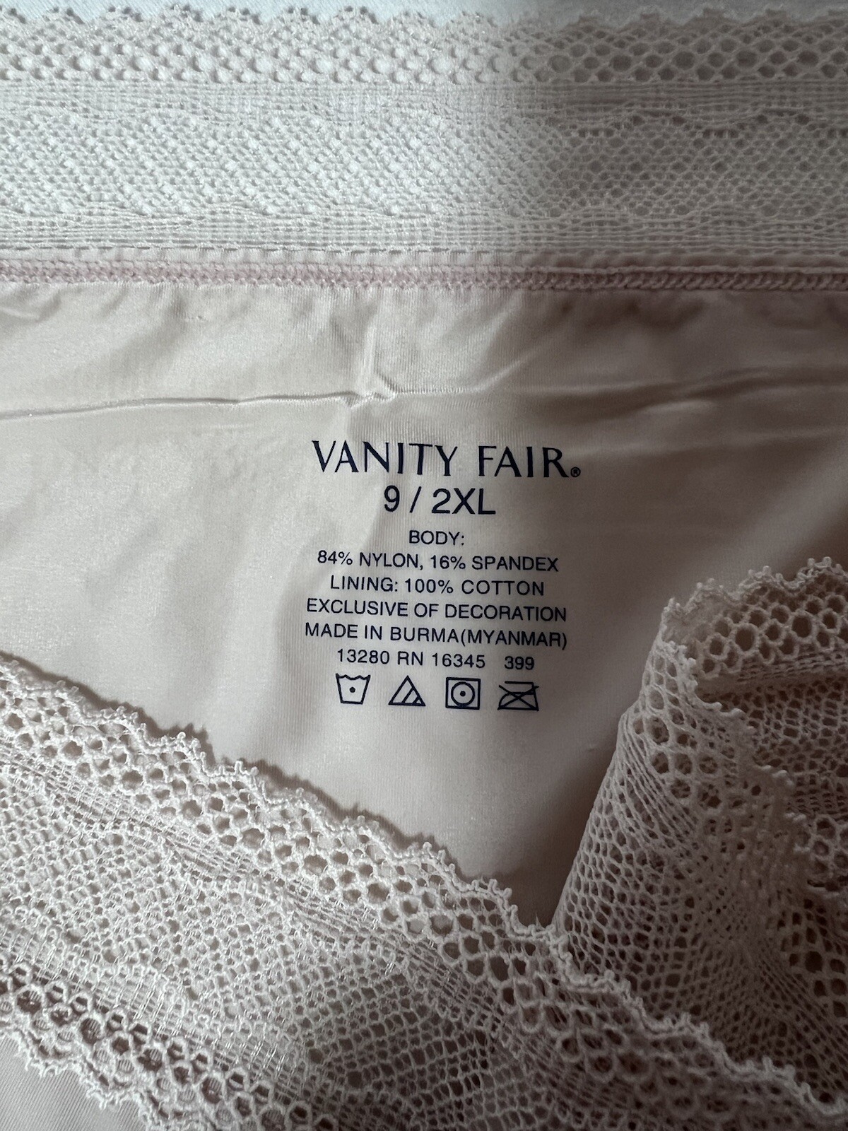 Vintage Silky Soft Vanity Fair “Flattering Lace” Hi-Cut 9/2XL Dusty Pink Panty