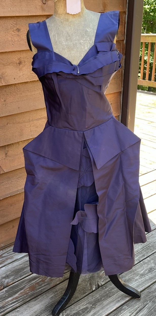 Art Deco 1940’s Navy Sleeveless Dress with Peplum, Appliquéd Leaves On Net Skirt
