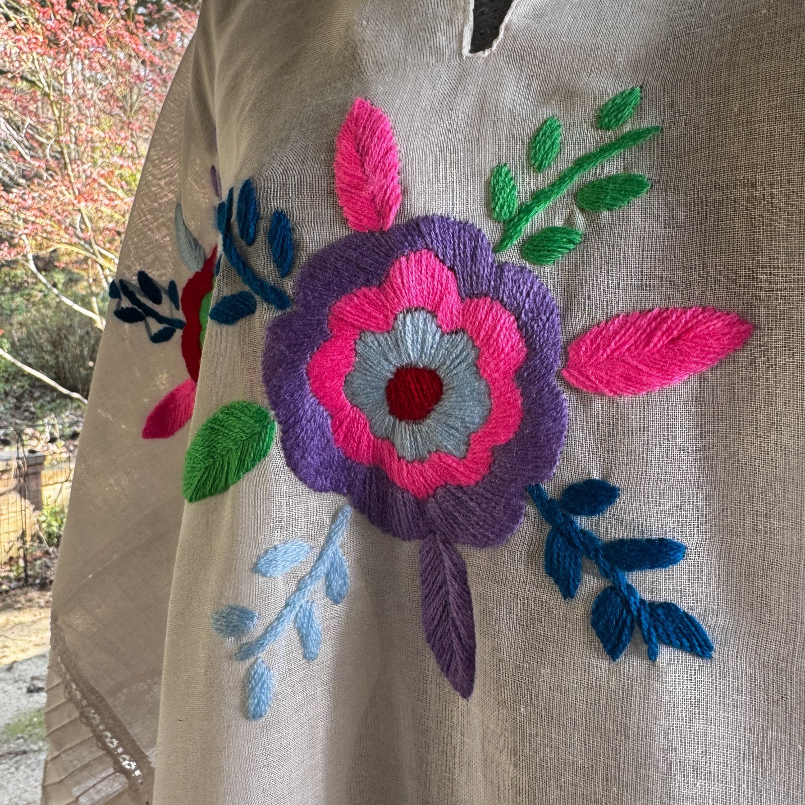 Vintage 1970s Kaftan Hand Embroidered Floral Motifs Folk Art Festival Poncho OS
