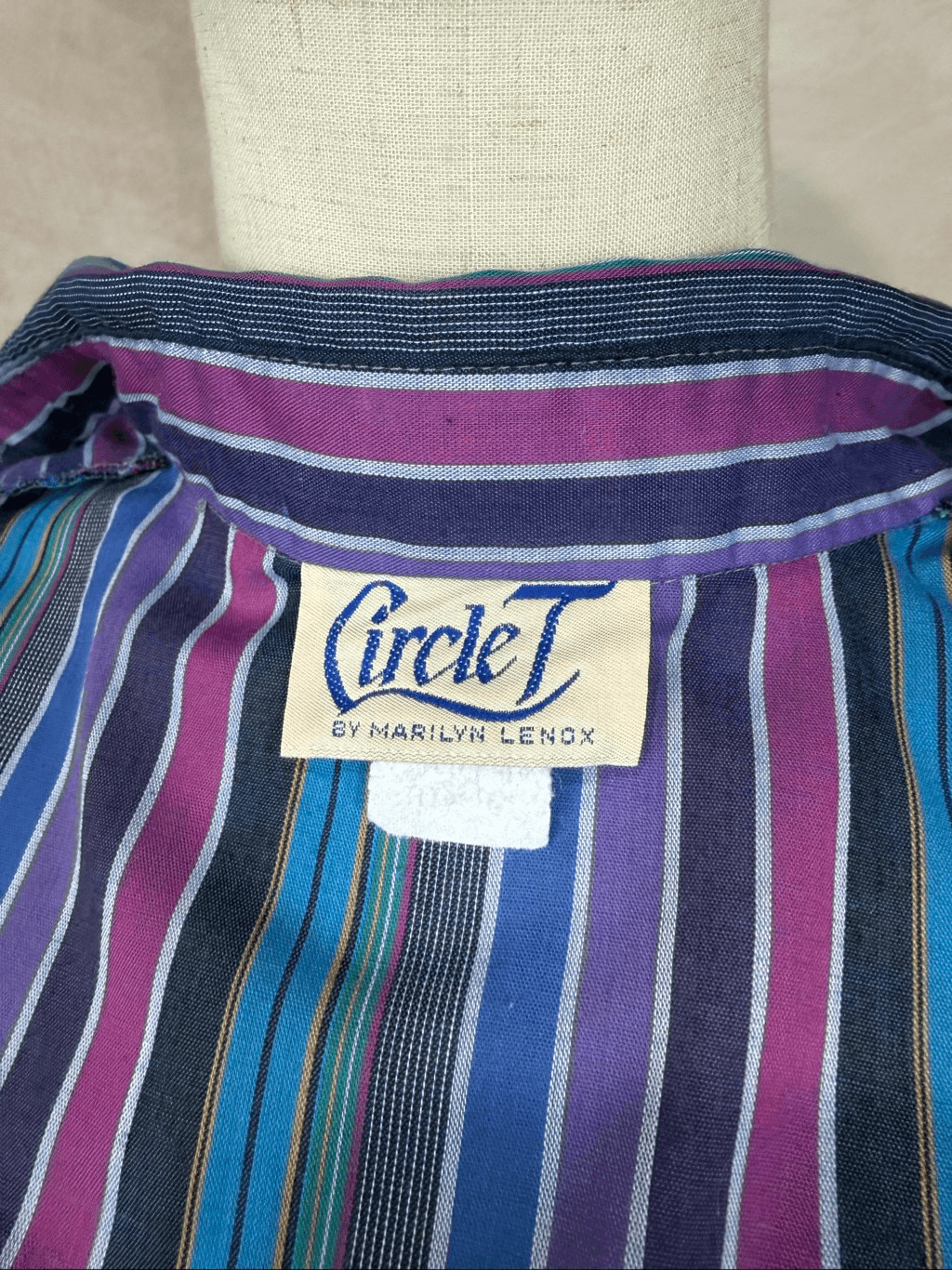 Vintage 1990s Western Pearl Snap Circle T by Marilyn Lenox Women’s Medium