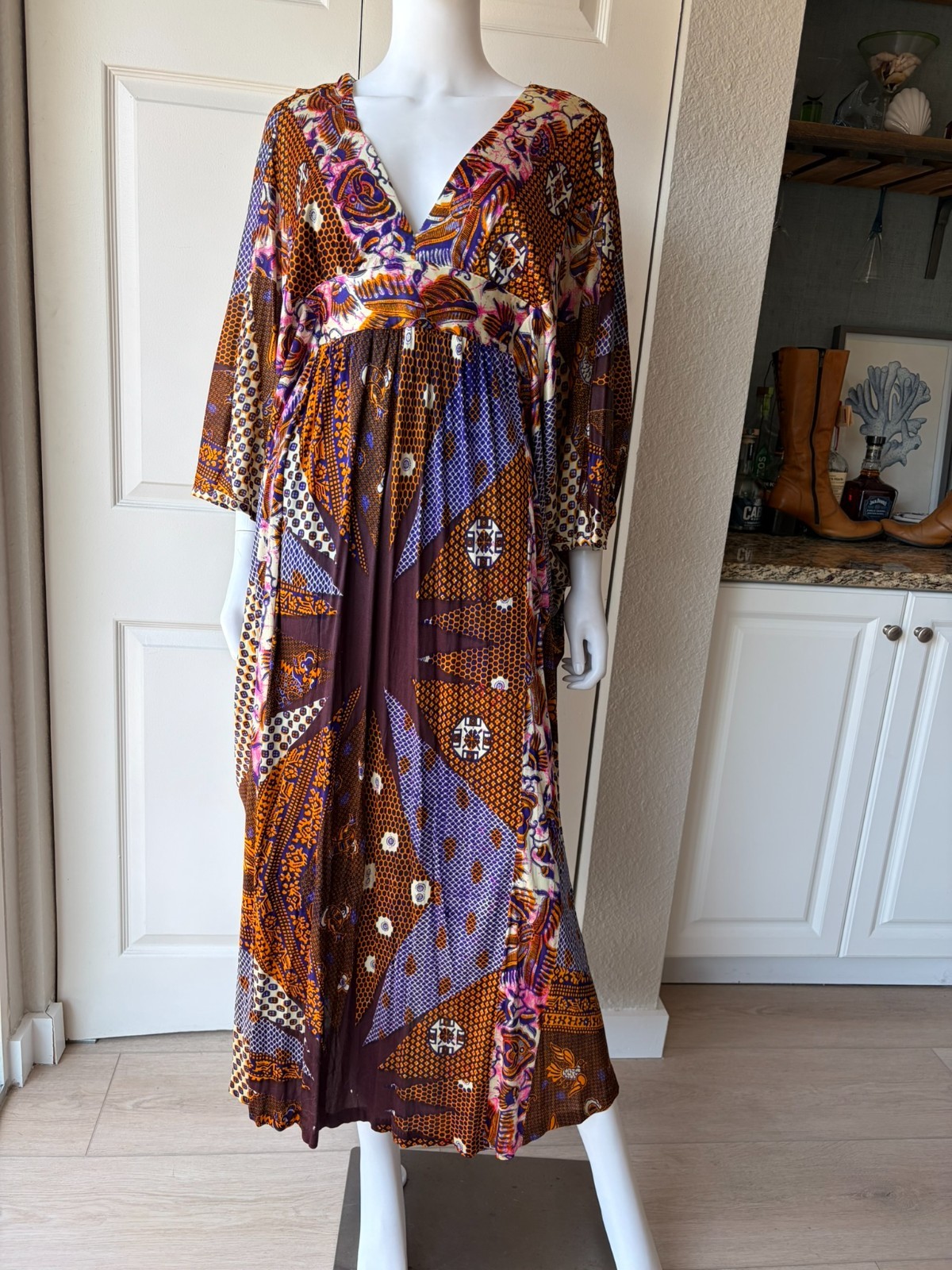 Vintage 70&rsquo;s Colorful Pattern Kaftan Maxi Dress