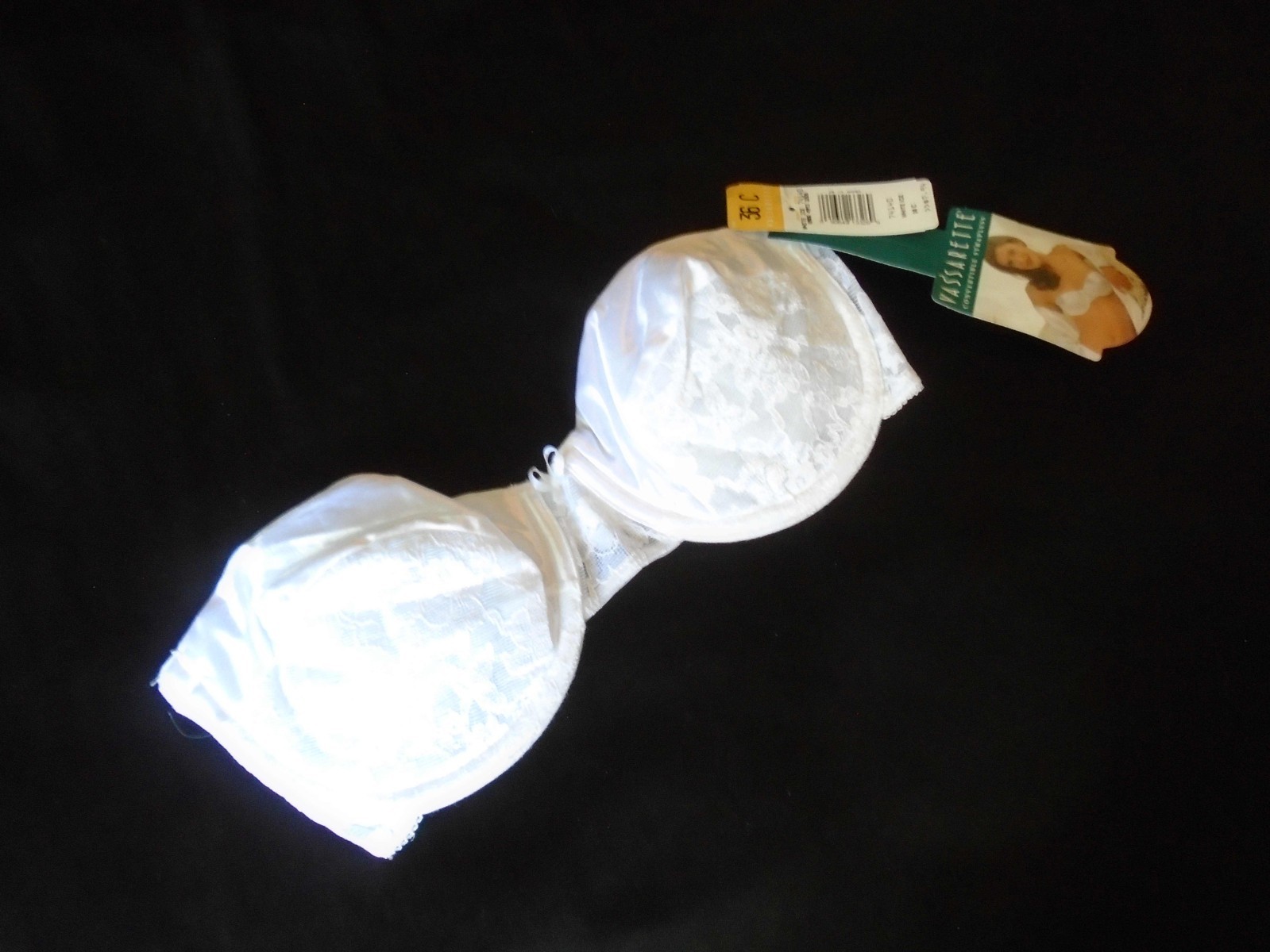 36C NWT White Lace Vintage Women&rsquo;s VASSARETTE Strapless Bra #74140 36C
