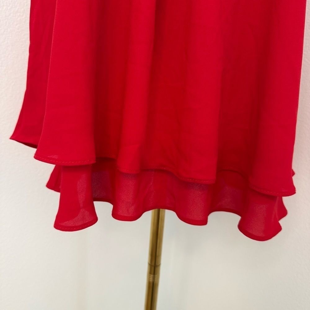 Frank Lyman Design Red V-Neck Sleeveless Flared Camisole – Size 12