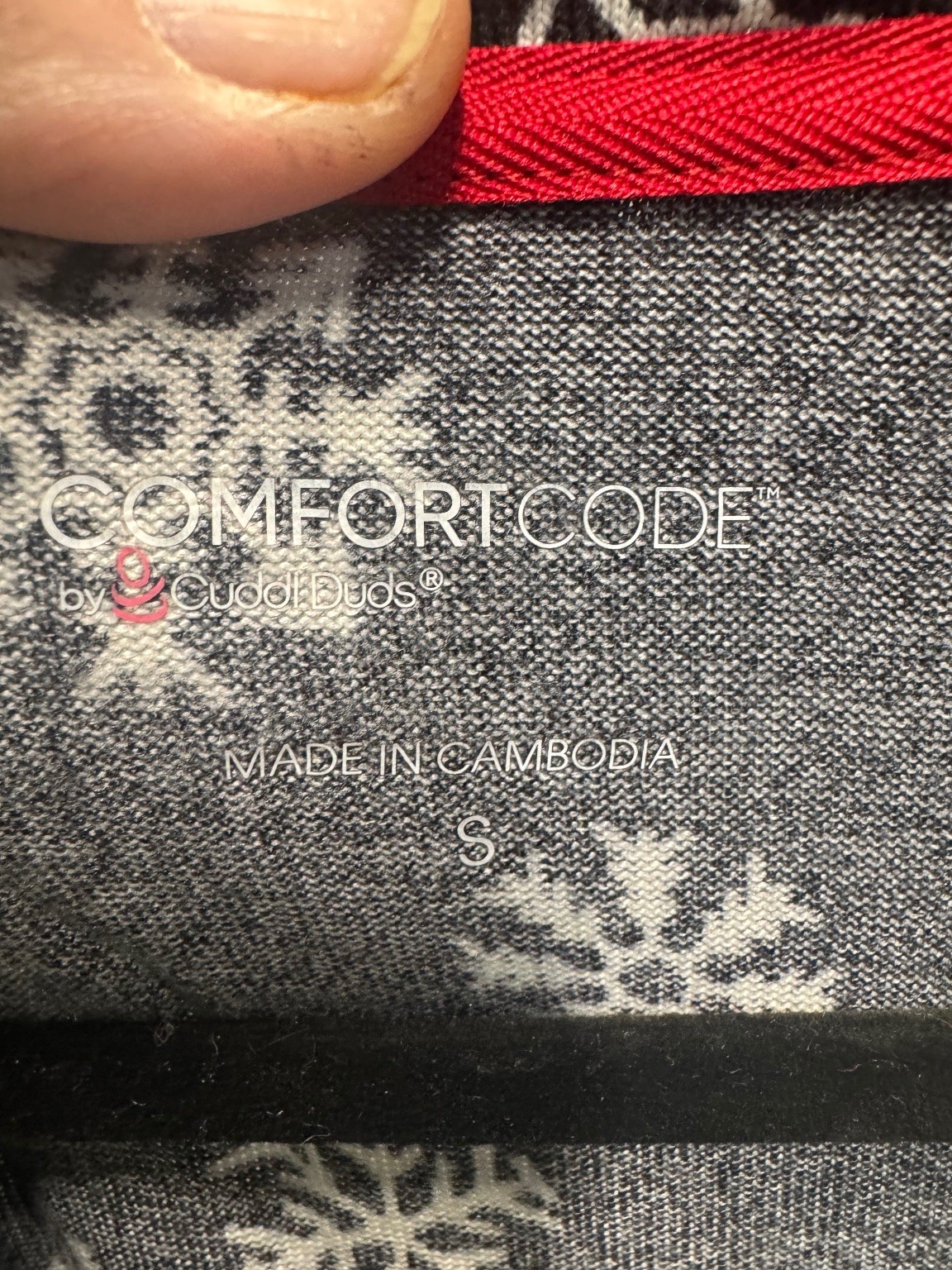 DA3293 COMFORTCODE by Cuddl Duds Sleepshirt Dress Small Snowflake Black Red