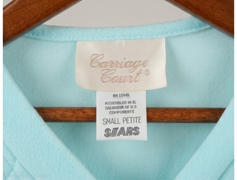 Carriage Court for Sears Women&rsquo;s Robe – Small Petite – Aqua Blue Vintage Cozy