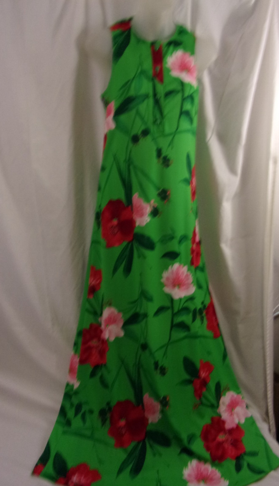 Frances Brewster 1970s Summer Maxi Dress Sandcastles (S) Rayon Floral Print