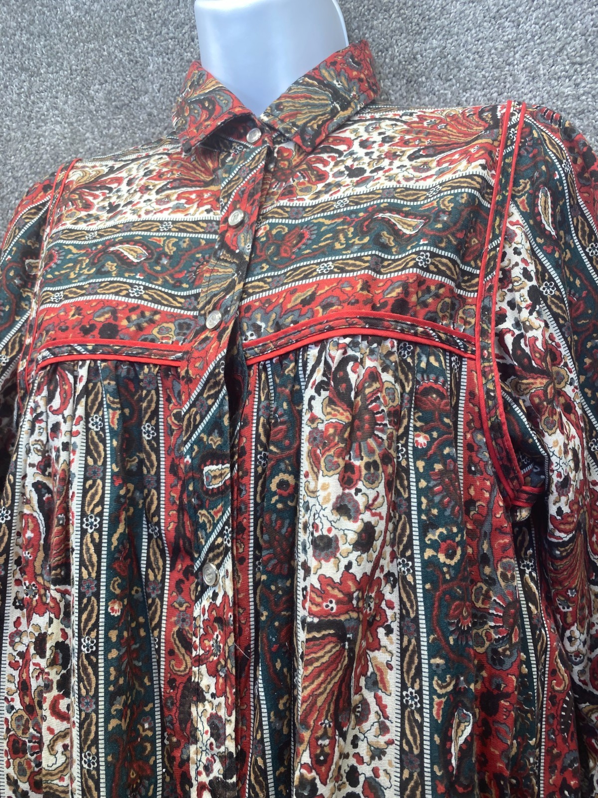 VINTAGE 60s 70s MODELS COAT House Dress Boho Colorful Mod Paisley Floral Size 10