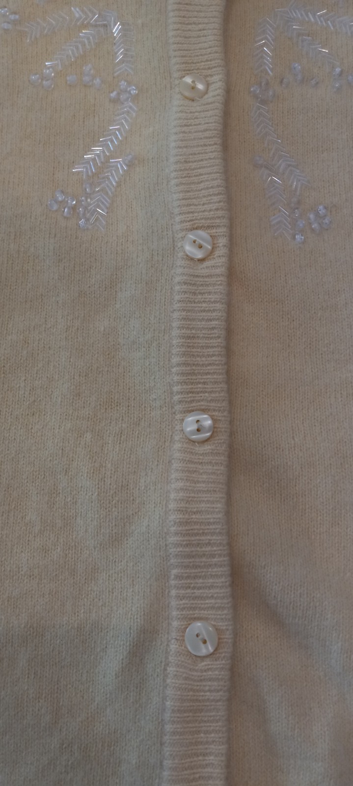 VTG Rafaella Pale Yellow Lambswool Angora Beaded Cardigan M 80s 90s Hong Kong