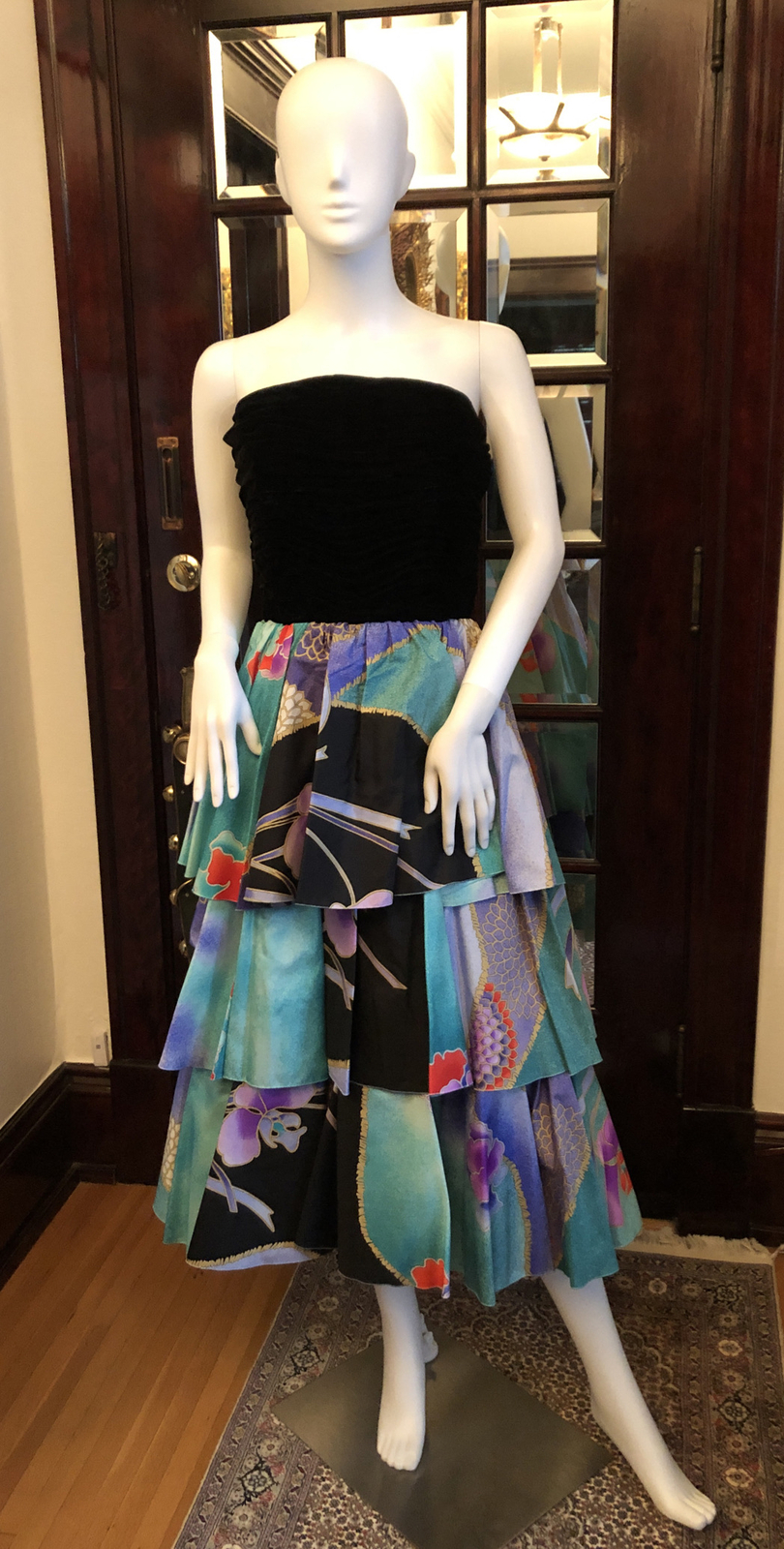 LEONARD PARIS GOWN BLACK VELVET BODICE WITH SILK FLORAL VINTAGE