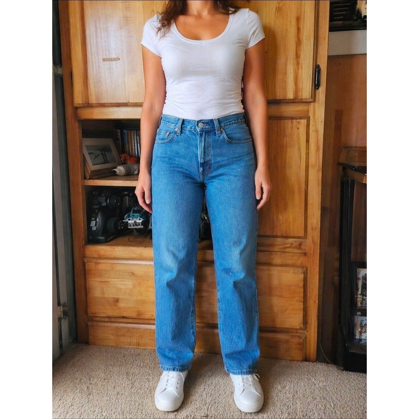 Vtg Womans 550 Levi Medium Blue Straight Leg Women&rsquo;s Jeans. Sz 12M