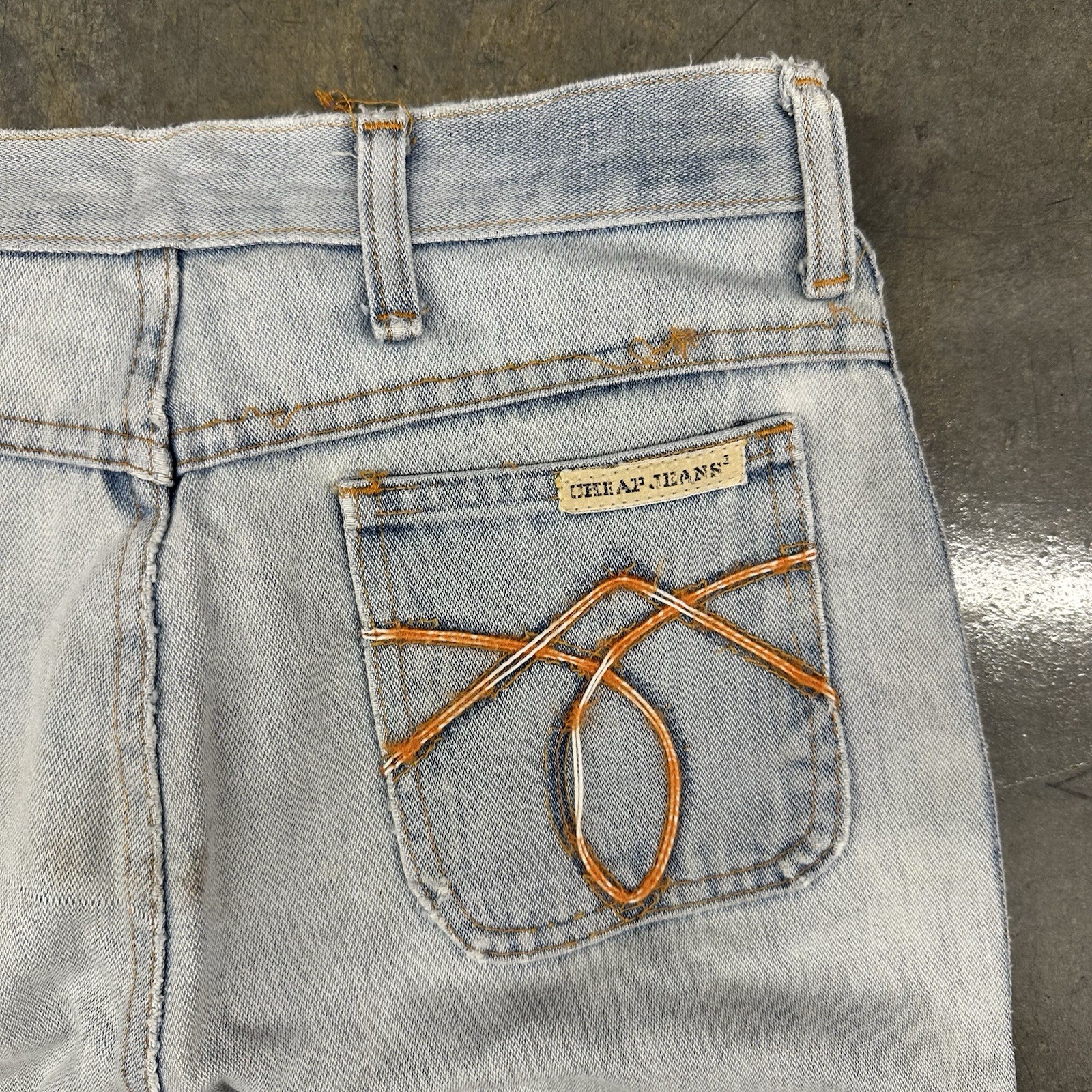 Vintage 70s 80s Women’s Cheap Jeans Brand Scovill Light Wash Straight Leg 28×26