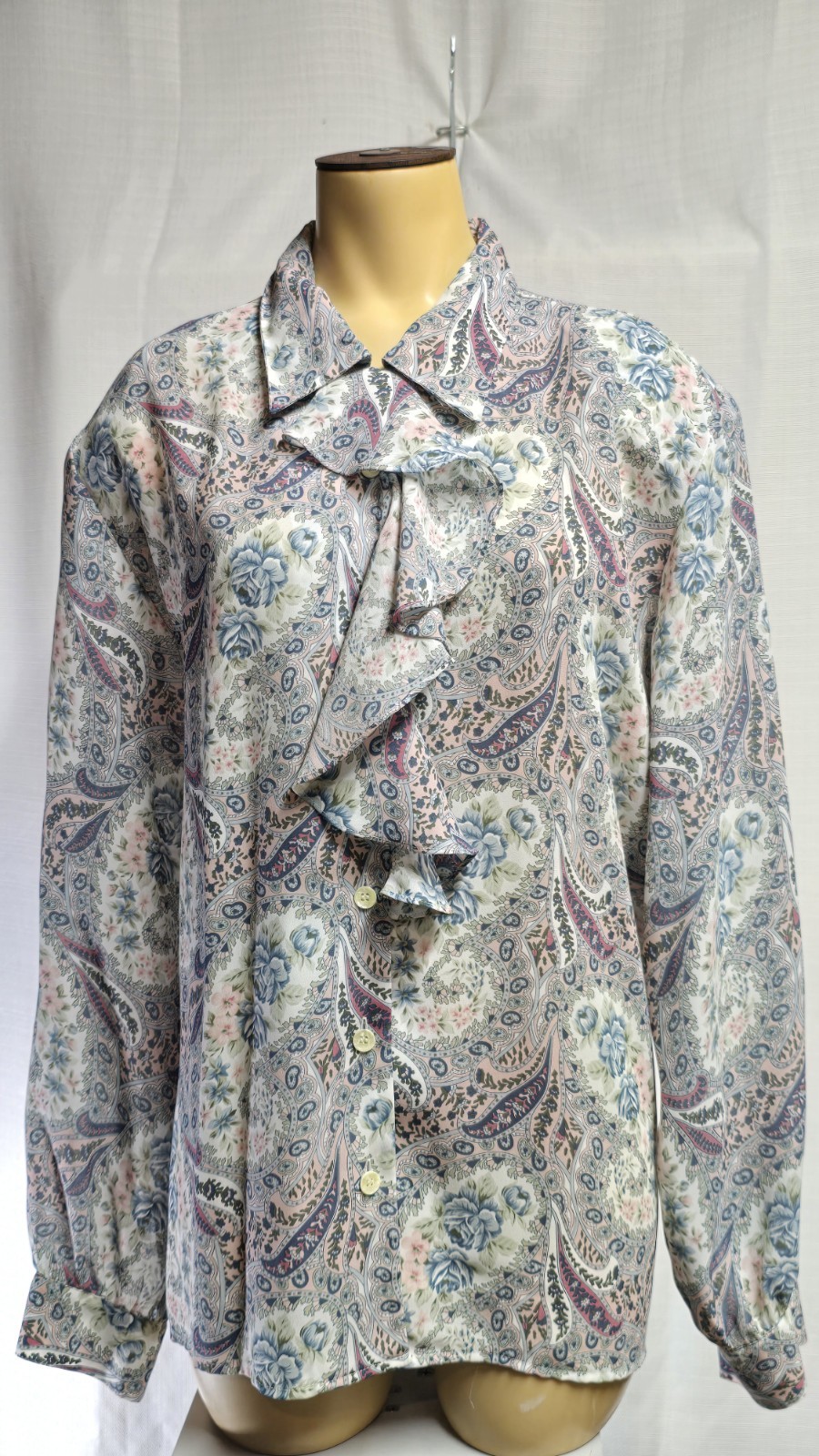 Vtg 70’s Alfred Dunner Blouse Collared With Ruffles Long Sleeve Paisley Sz 16