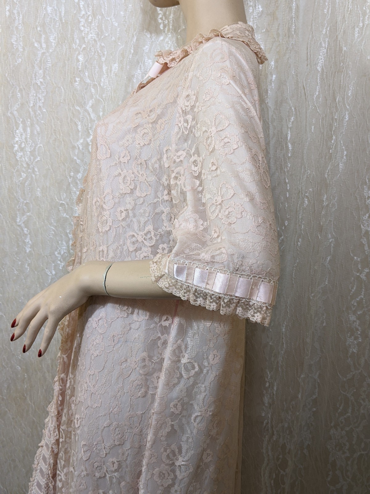 Vintage Odette Barsa Lined Pink Lace Overlay Lingerie Long Dressing Gown Robe L