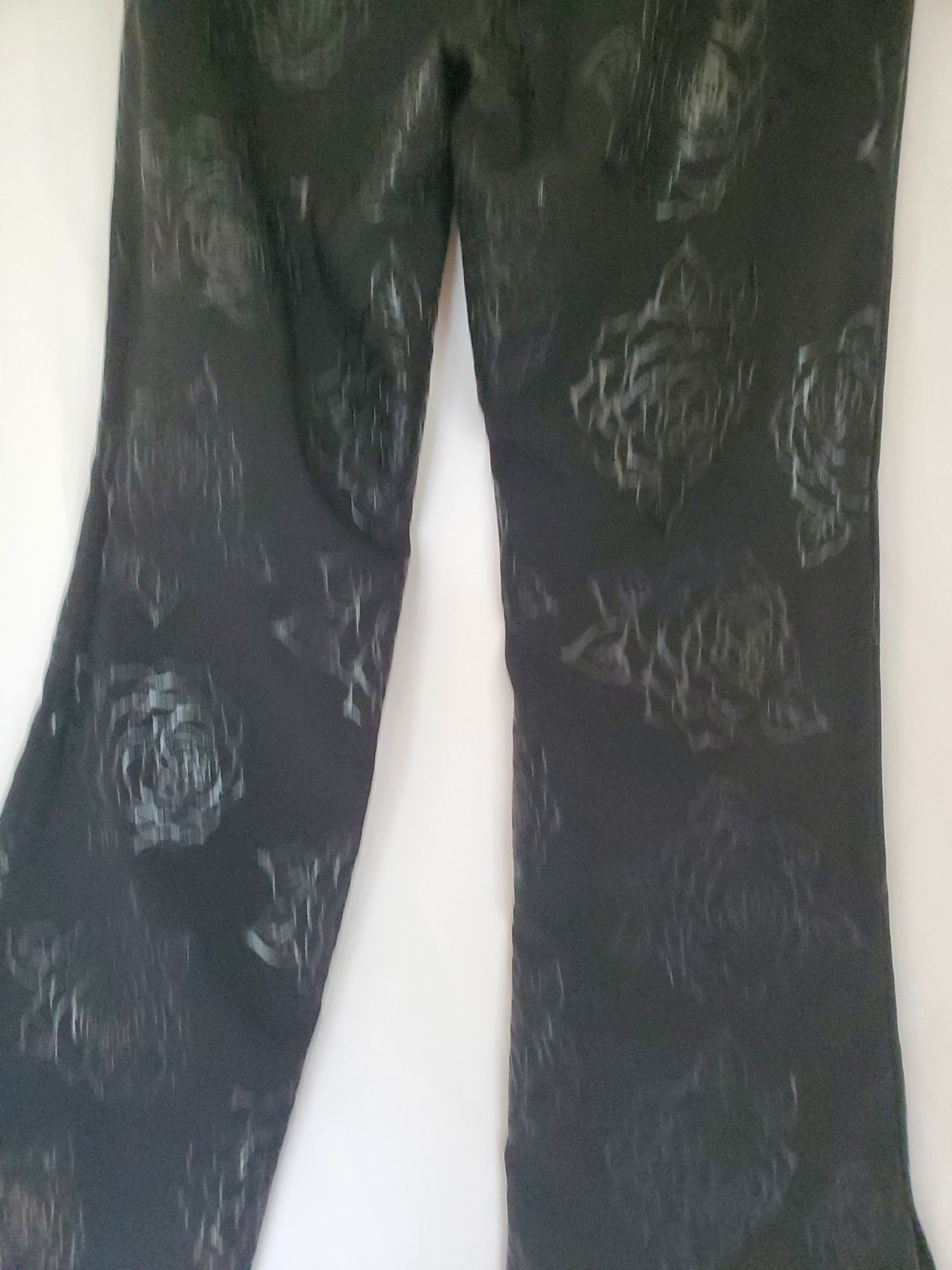 🕊STAR C.C.C.🕊 Black Embossed Rose Print Gothic Design Vintage Jeans Sz 7 🌹