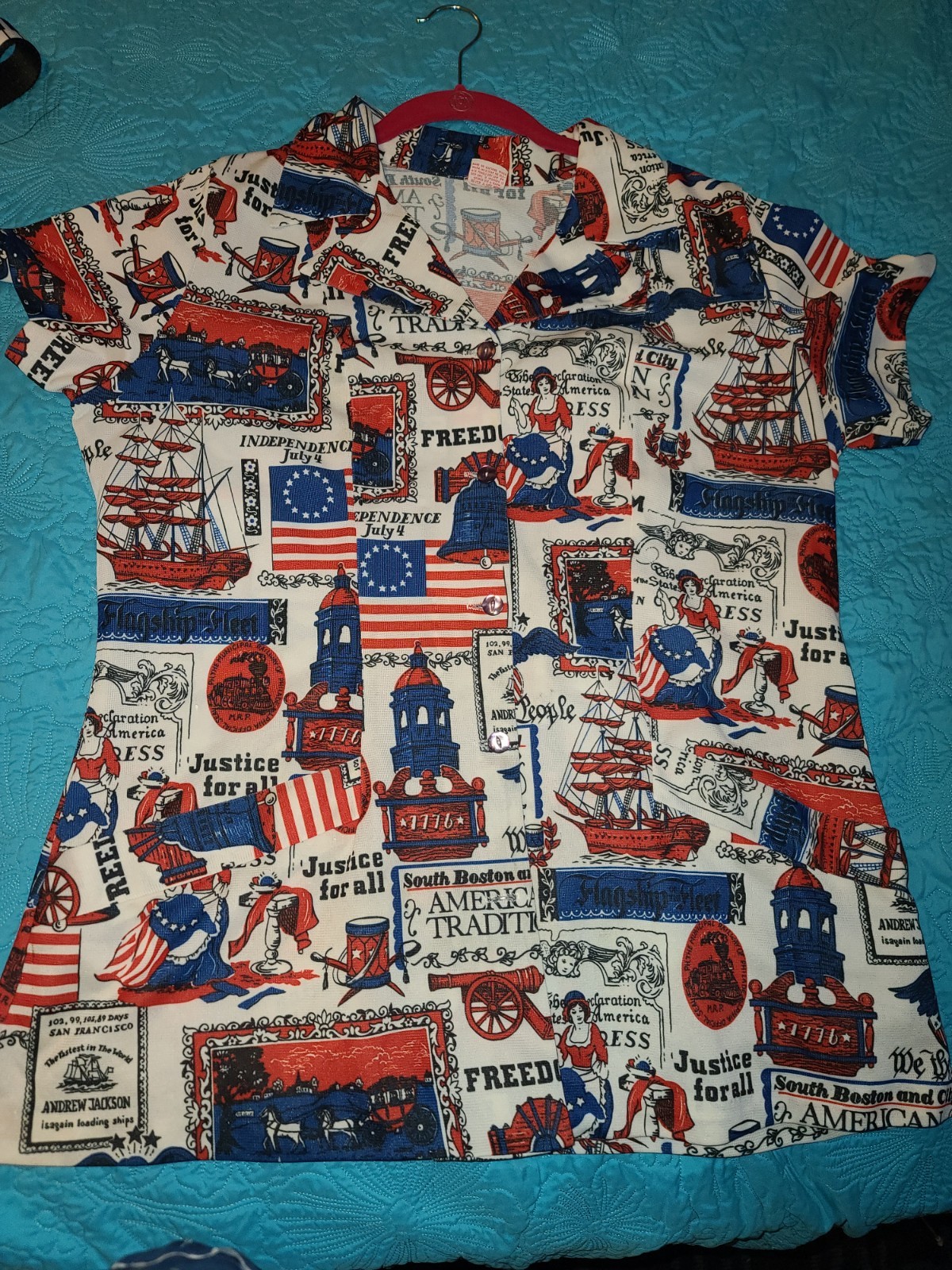 Vintage American Red White Blue Patriotic Short Sleeve Shirt