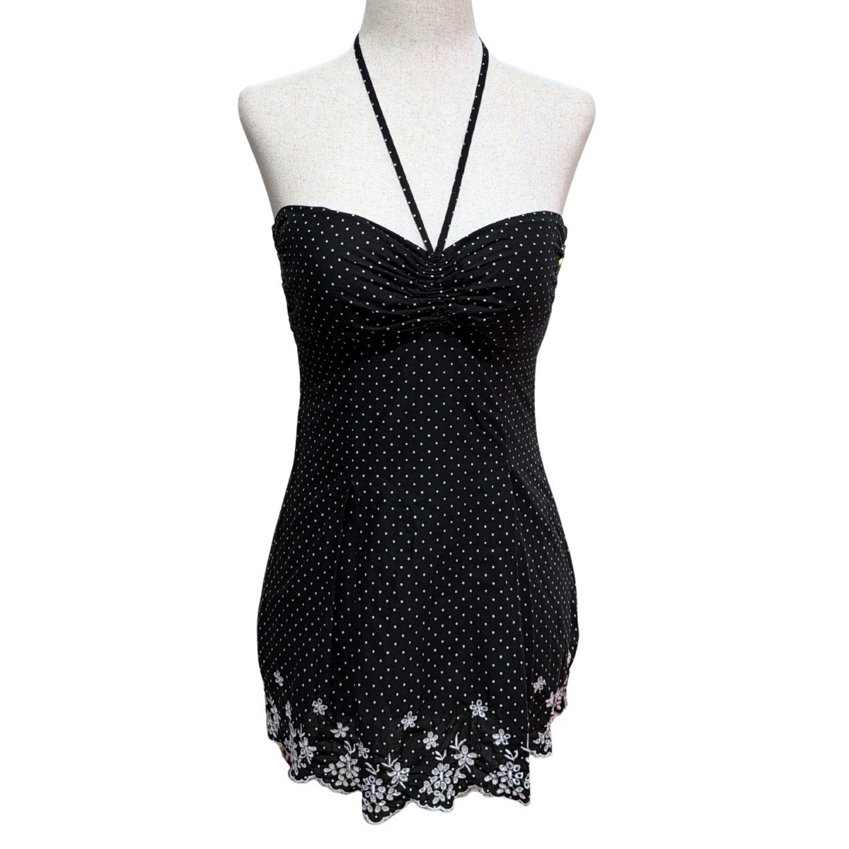 90s Y2K Guess Black White Polka Dot Halter Top Daisy Embroidered Trim Sz S