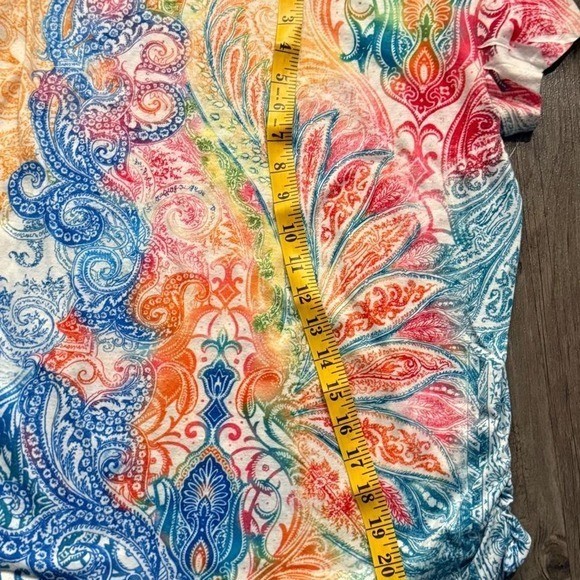 Vintage y2k 2000s Chico&rsquo;s multicoloured feather paisley print top Size: 2
