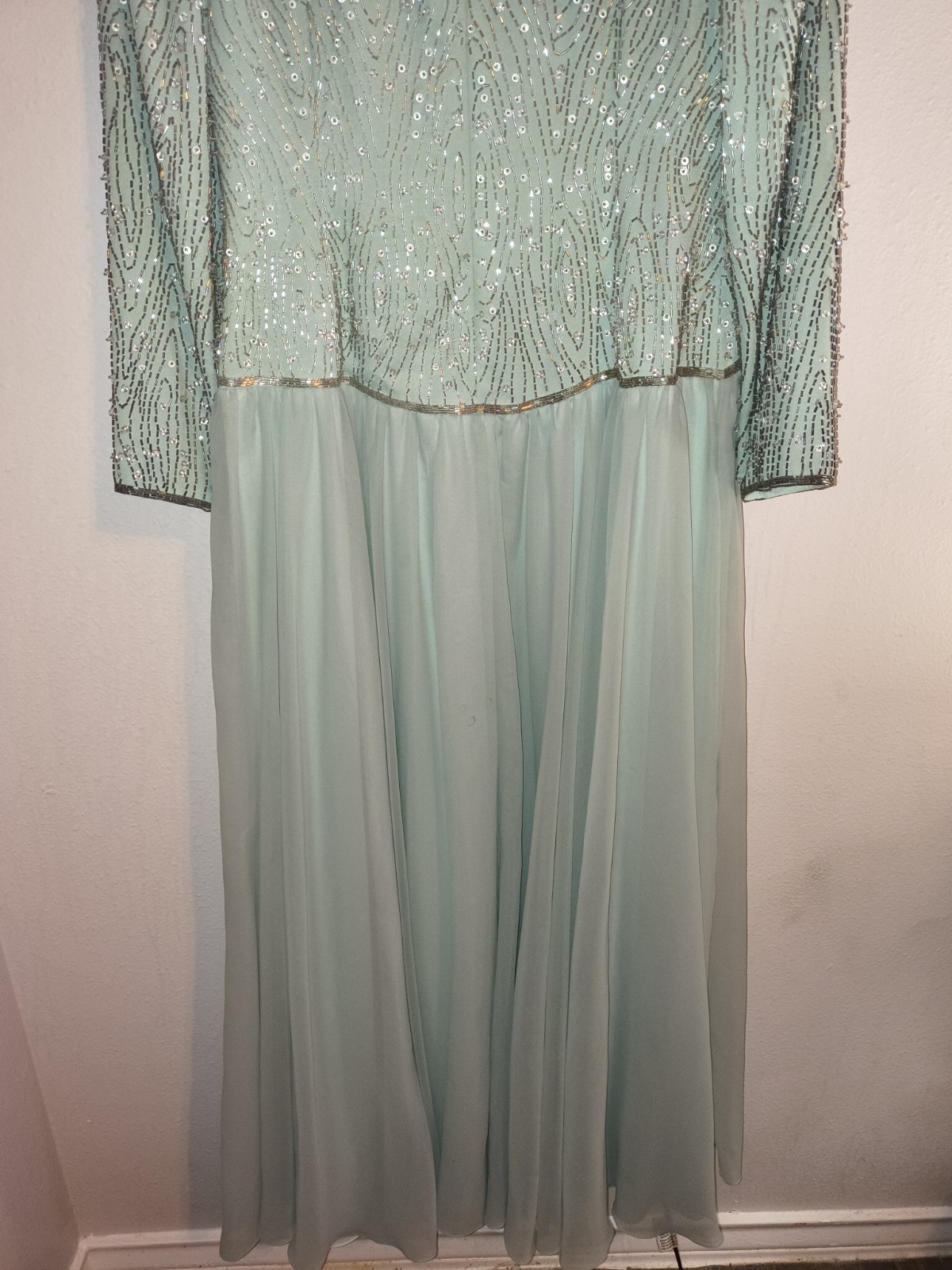 Vintage Jack Bryan Mint Green Beaded Sequin Chiffon Maxi Gown Size L/XL 14 16