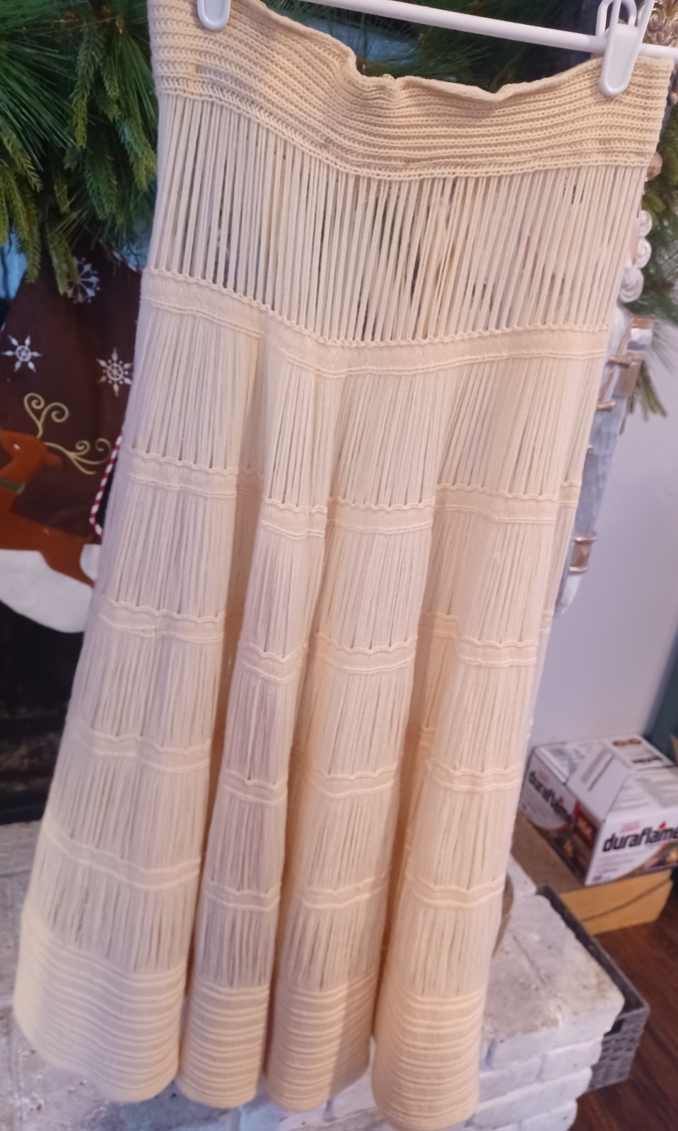 Vintage 1970s Hand Loomed Pleated Maxi Skirt Ivory Boho Prairie 26&Prime; Waist