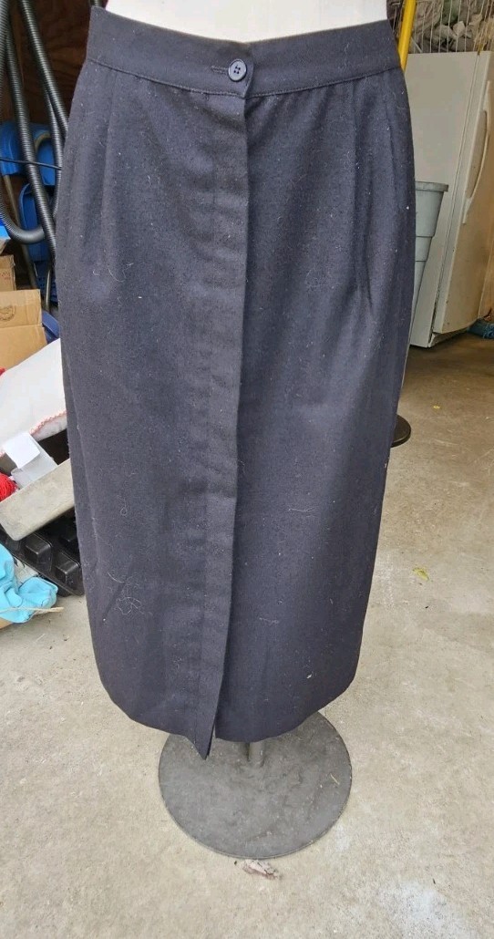 Vintage Giorgio Sant&rsquo;Angelo Skirt Amazing Details Must See Great Looking Black