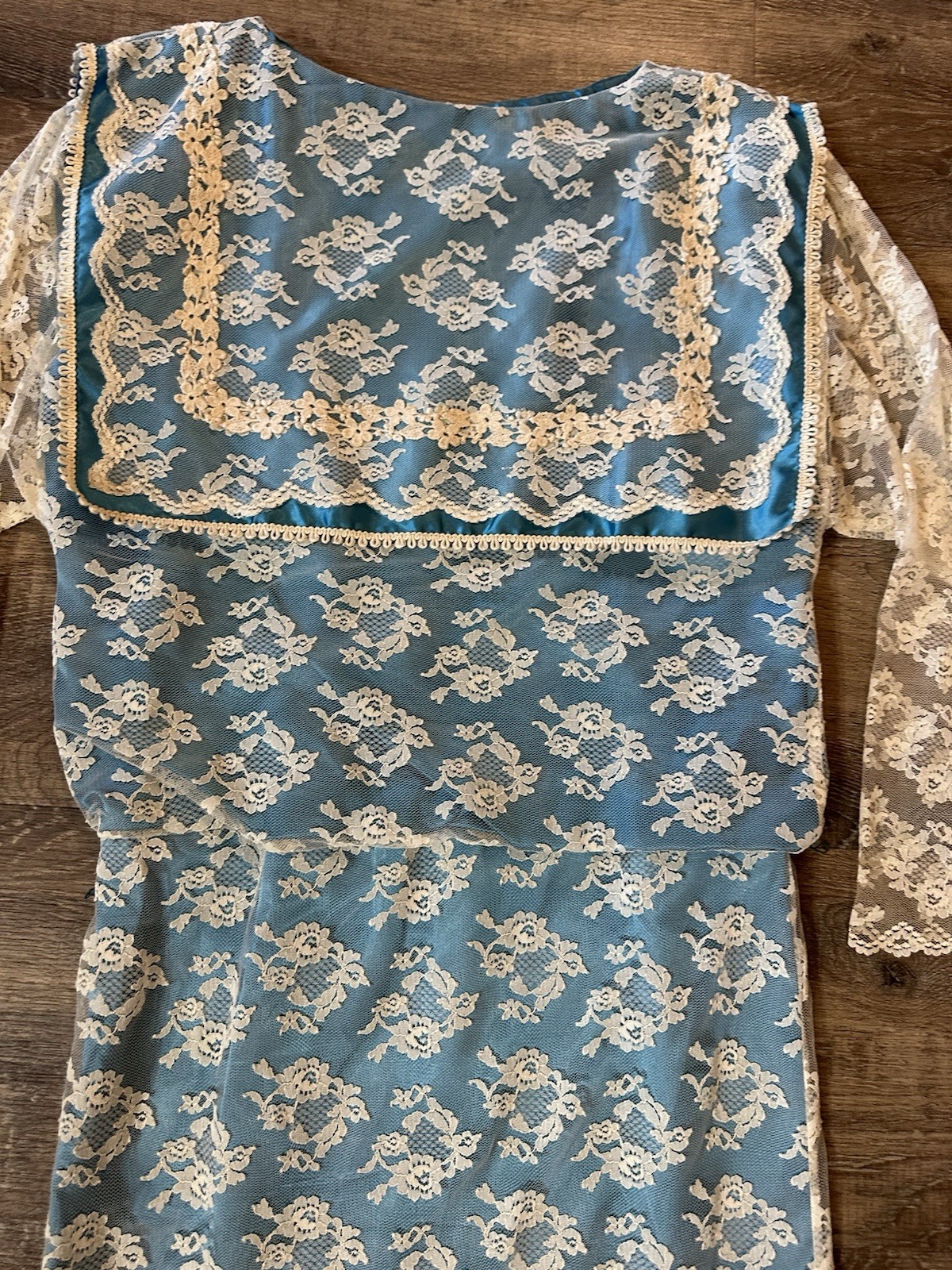 Vintage Dress Size M White Lace Floral Blue Pullover Mid Length 80s 90s