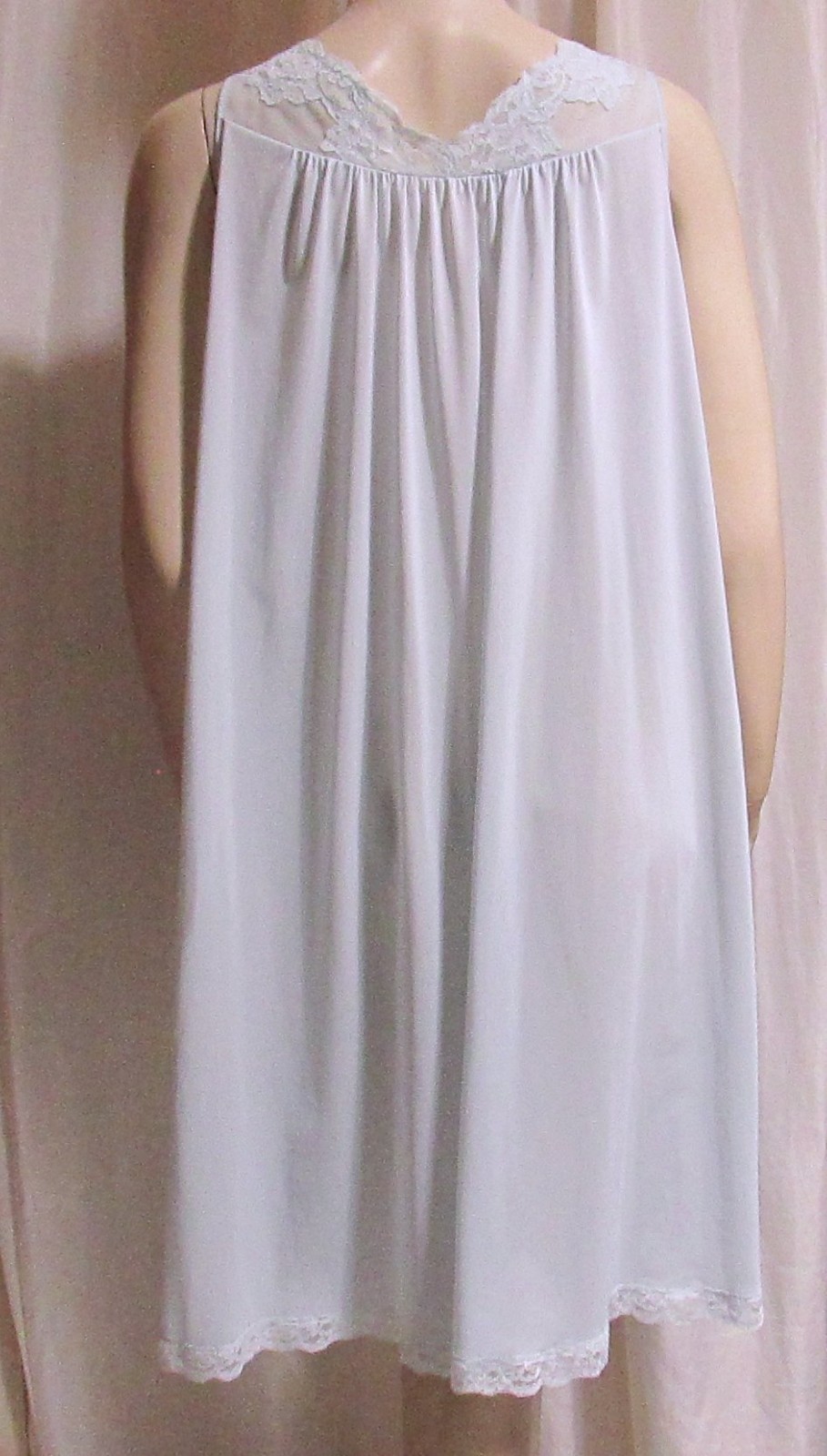 VTG Shadowline Peignoir Silky Nylon & Lace Trim Nightgown sizeSmall Blue USA
