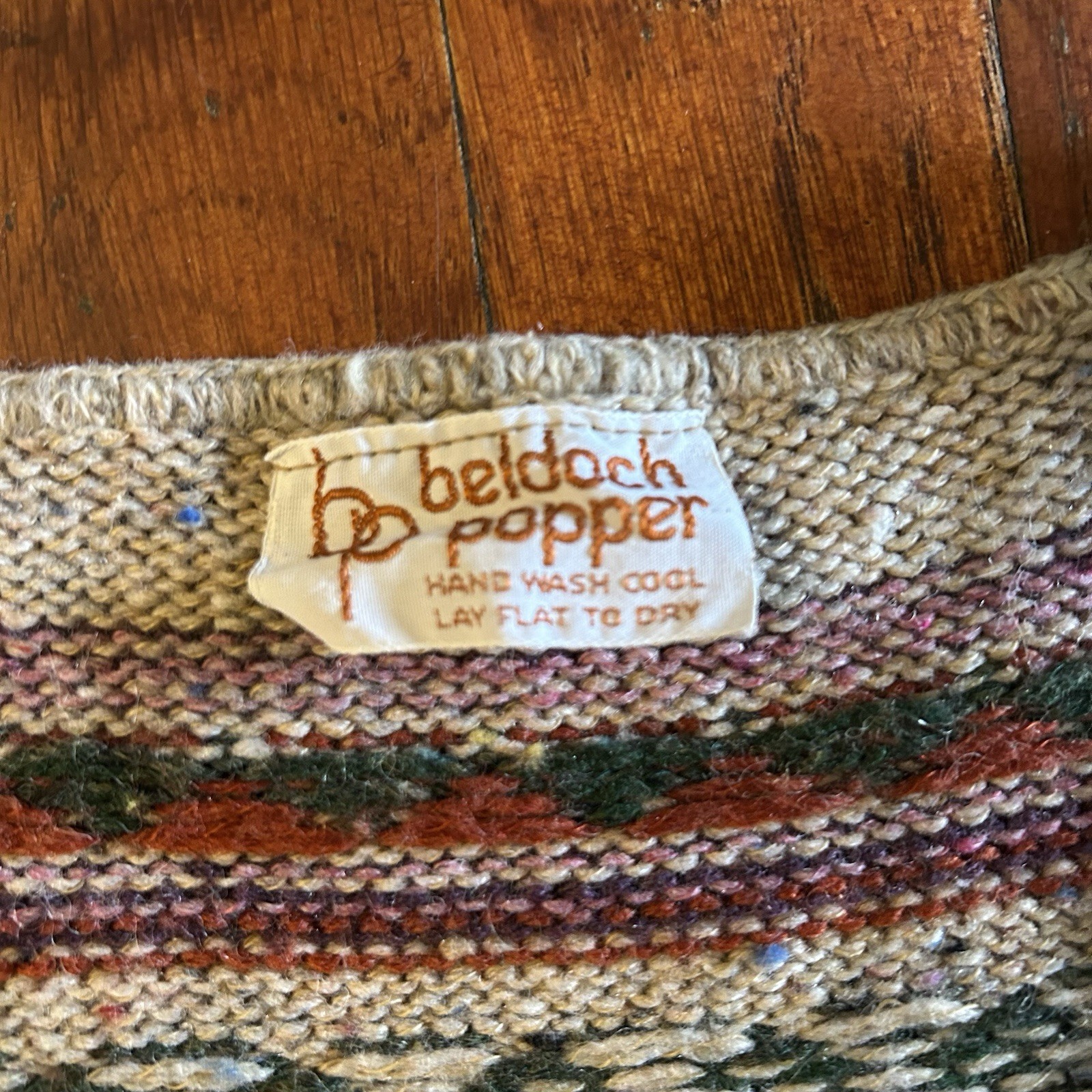 Vintage Beldoch Popper Wool Preppy ‘80s Multicolor Striped V-Neck Sweater XS