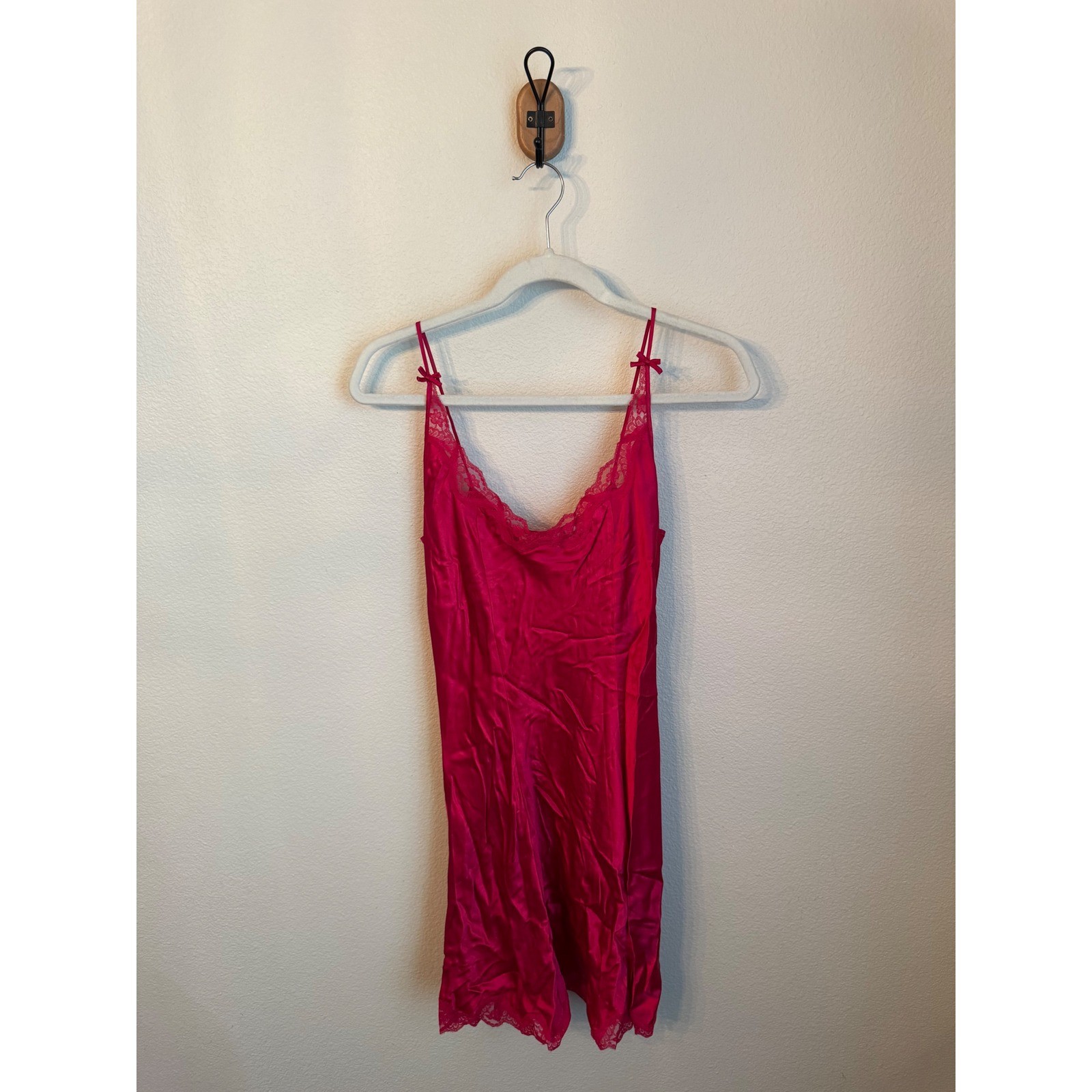 Victoria&rsquo;s Secret Slip Dress Womens Small Fuchsia Vintage Gold Label Silk