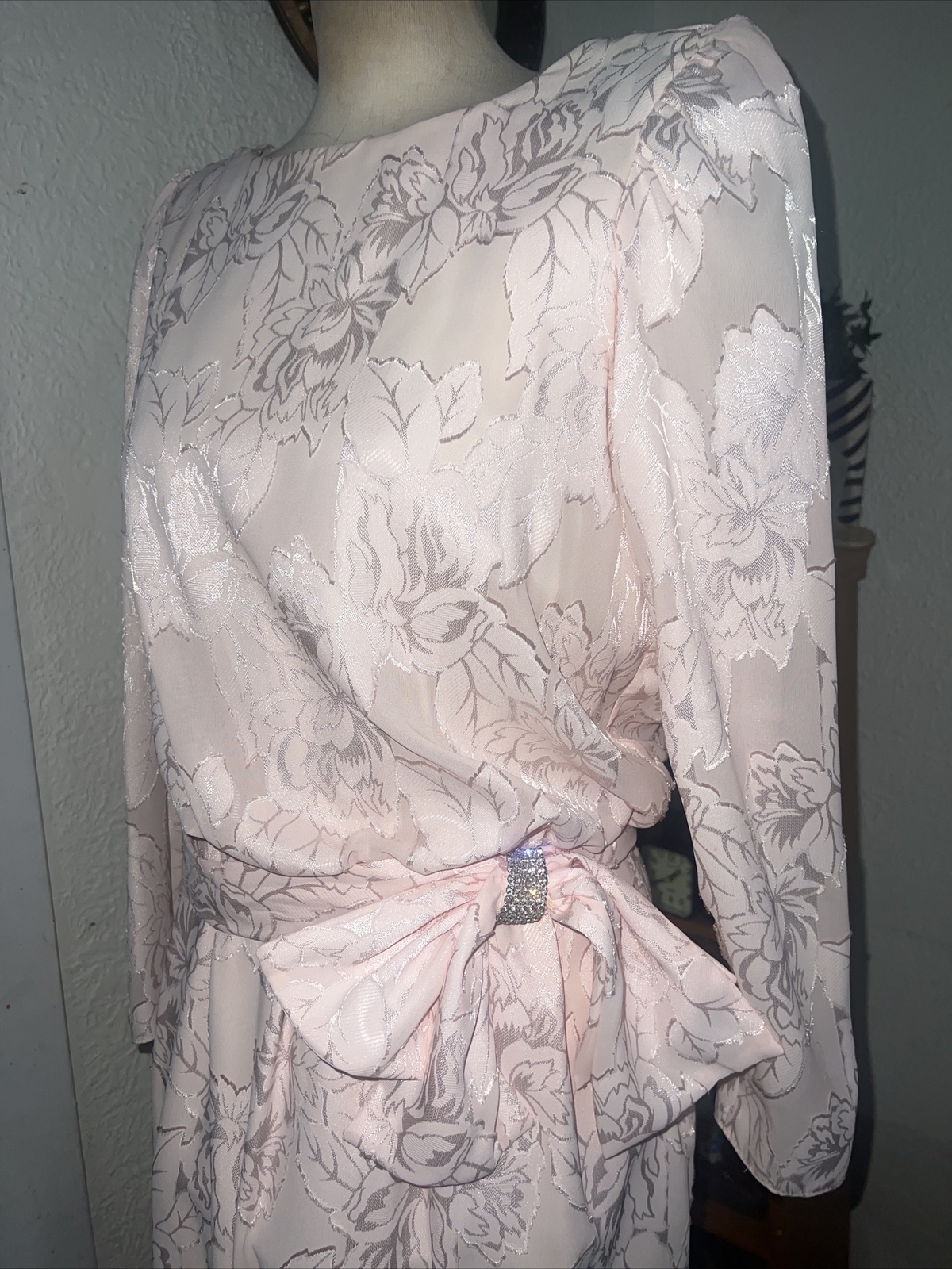 VTG DYNSTY STYLE PINK  FLORAL MAXI DRAPE BACK 8 Tall