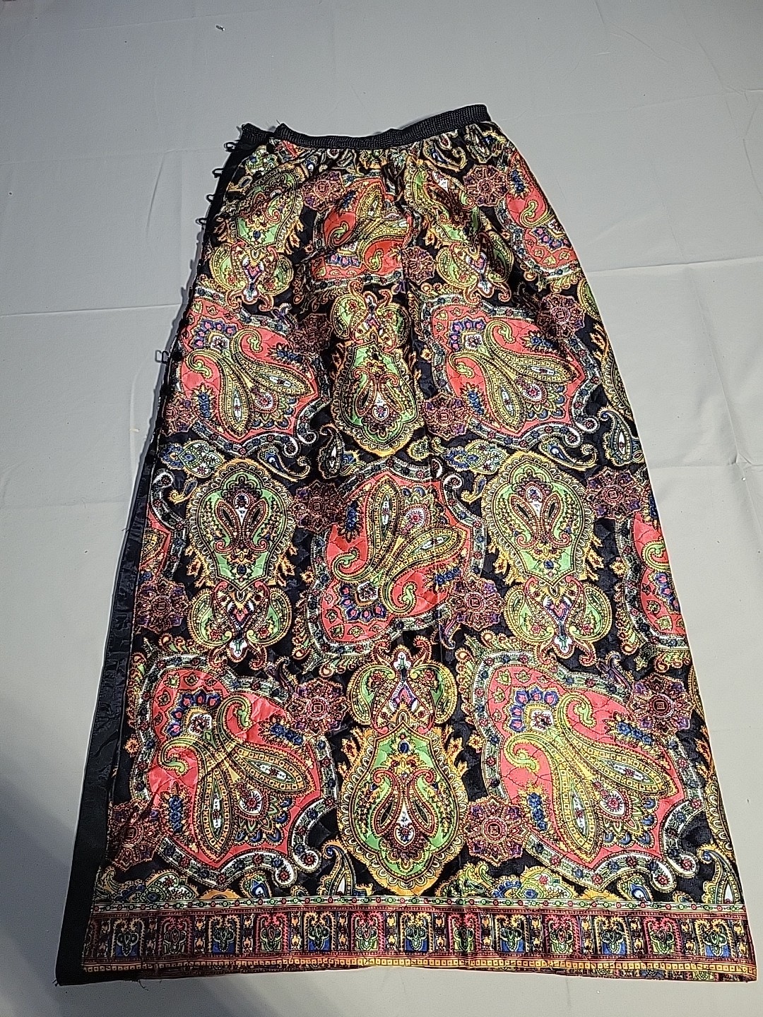 Vintage 1970&rsquo;s Nu Mode Hippie Boho Print Long Maxi skirt