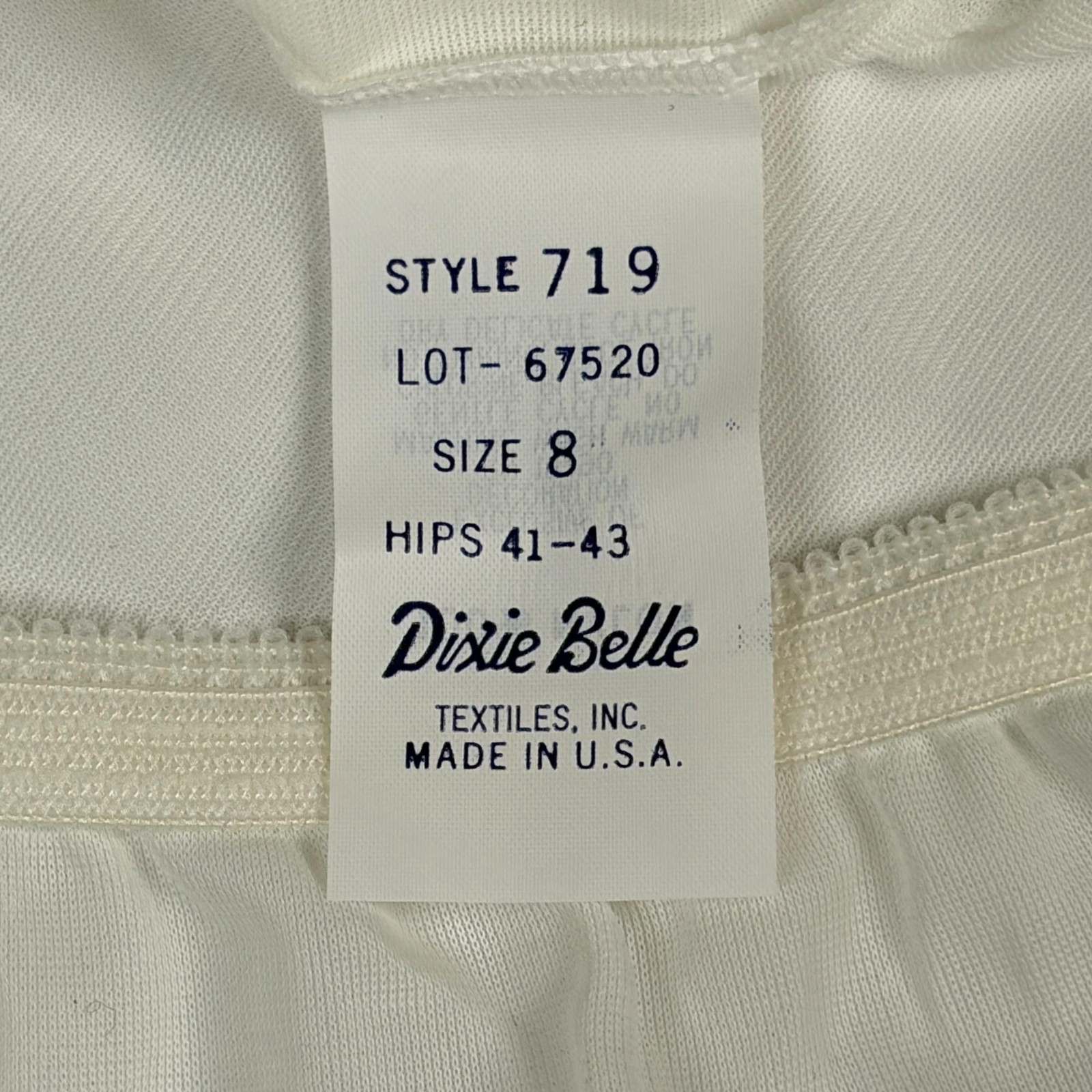 Vintage Dixie Belle White Nylon Granny Panties Size 8 Style 719 Pillow Tab