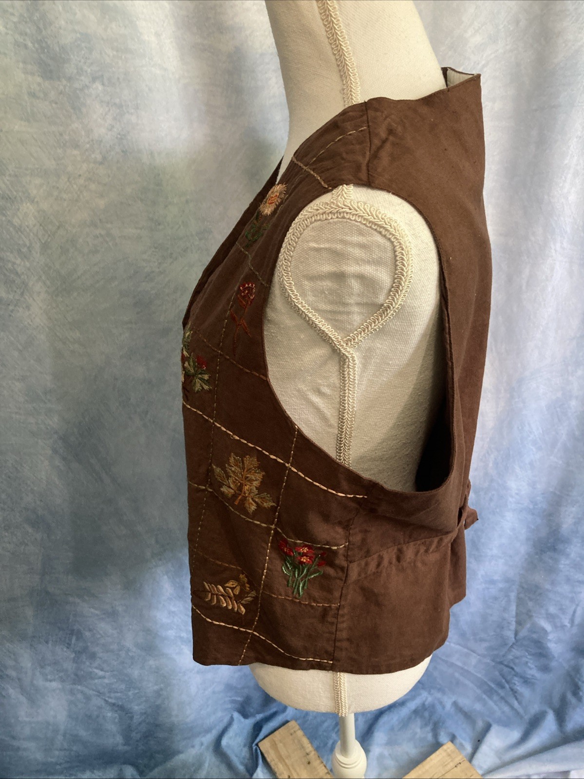 Vtg 90s Casey & Max Embroidered Vest Floral Brown Linen Cotton Cottagecore Fall