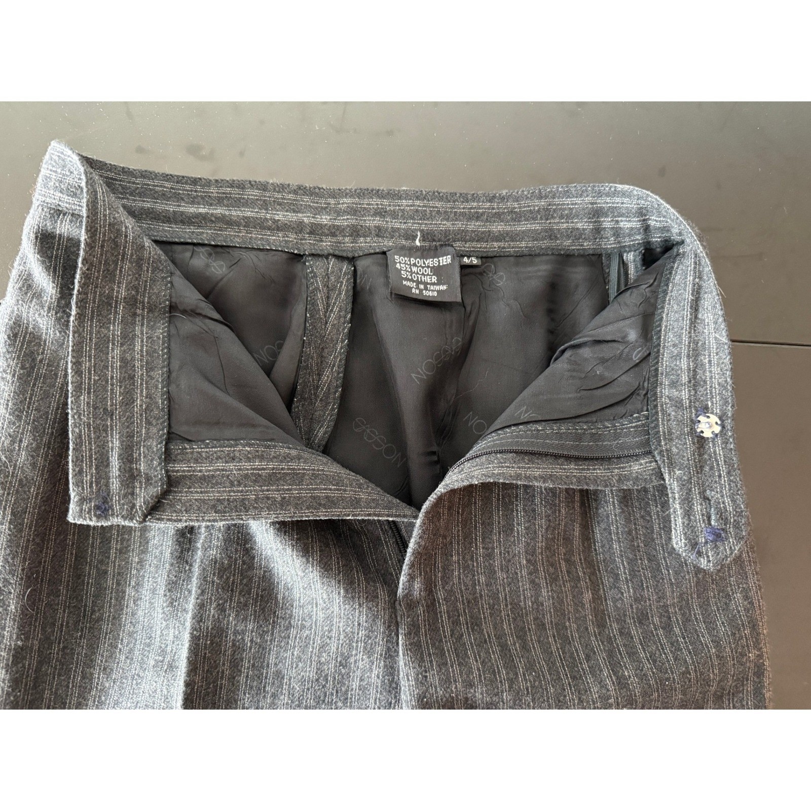 Sasson Vintage Gray Pinstripe Wool Blend Pleated High Waist Trousers Size 4/5