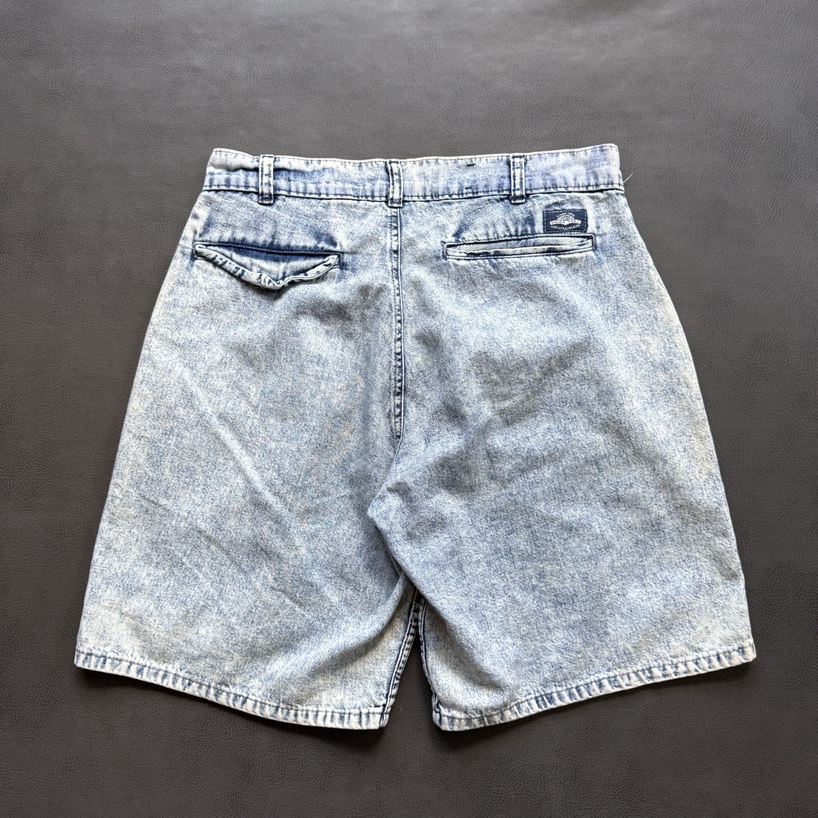 vintage 90s levi’s silver tab acid wash shorts size 30”