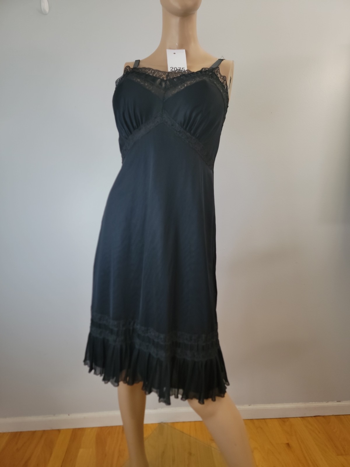 Vintage Charmode All Nylon Black Full Slip Pleat/Lace Det. Size 36 Tall
