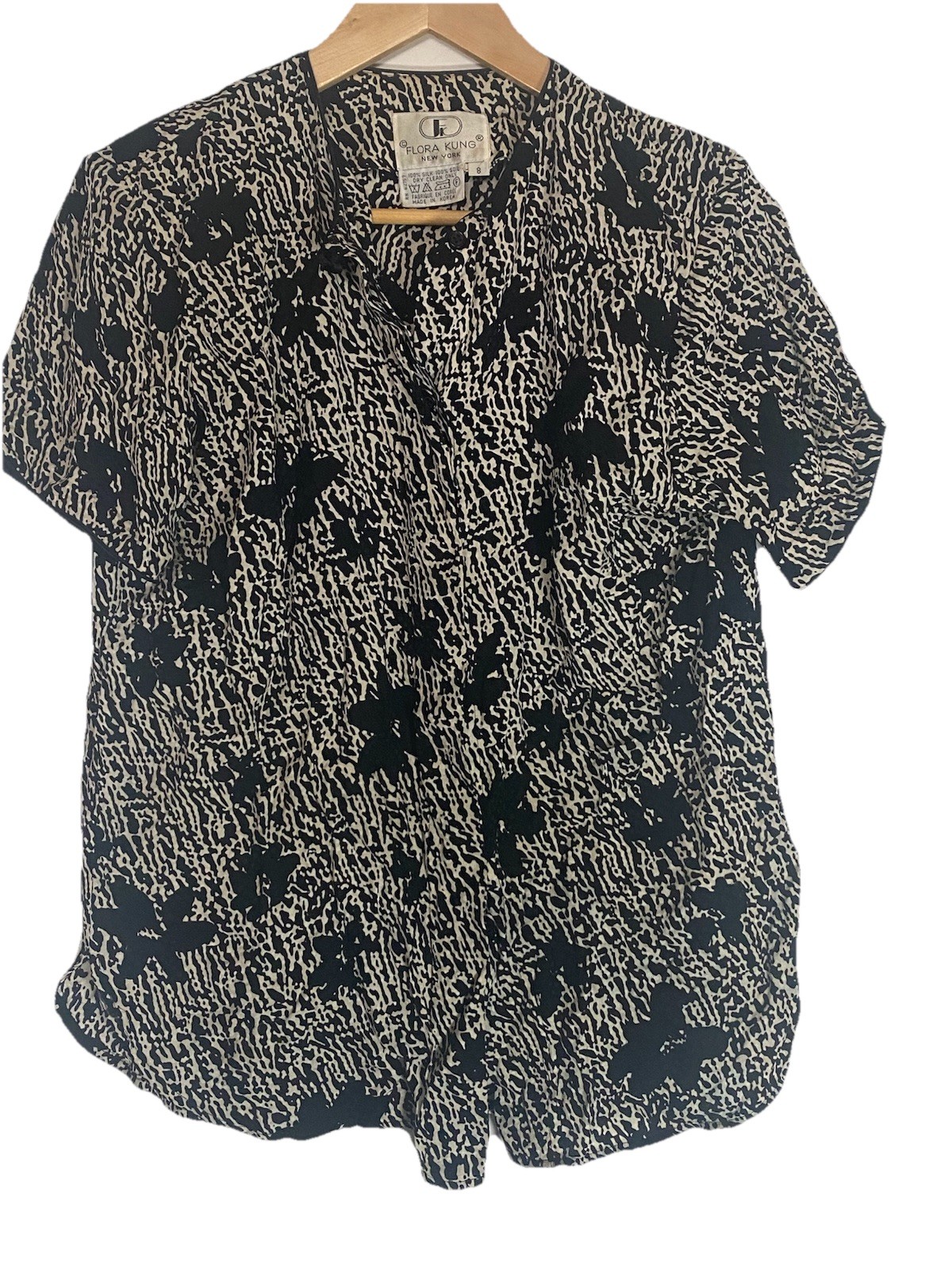 VTG, Flora Kung New York 100% Silk Blouse, Black/White Abstract Print, Sz 8.